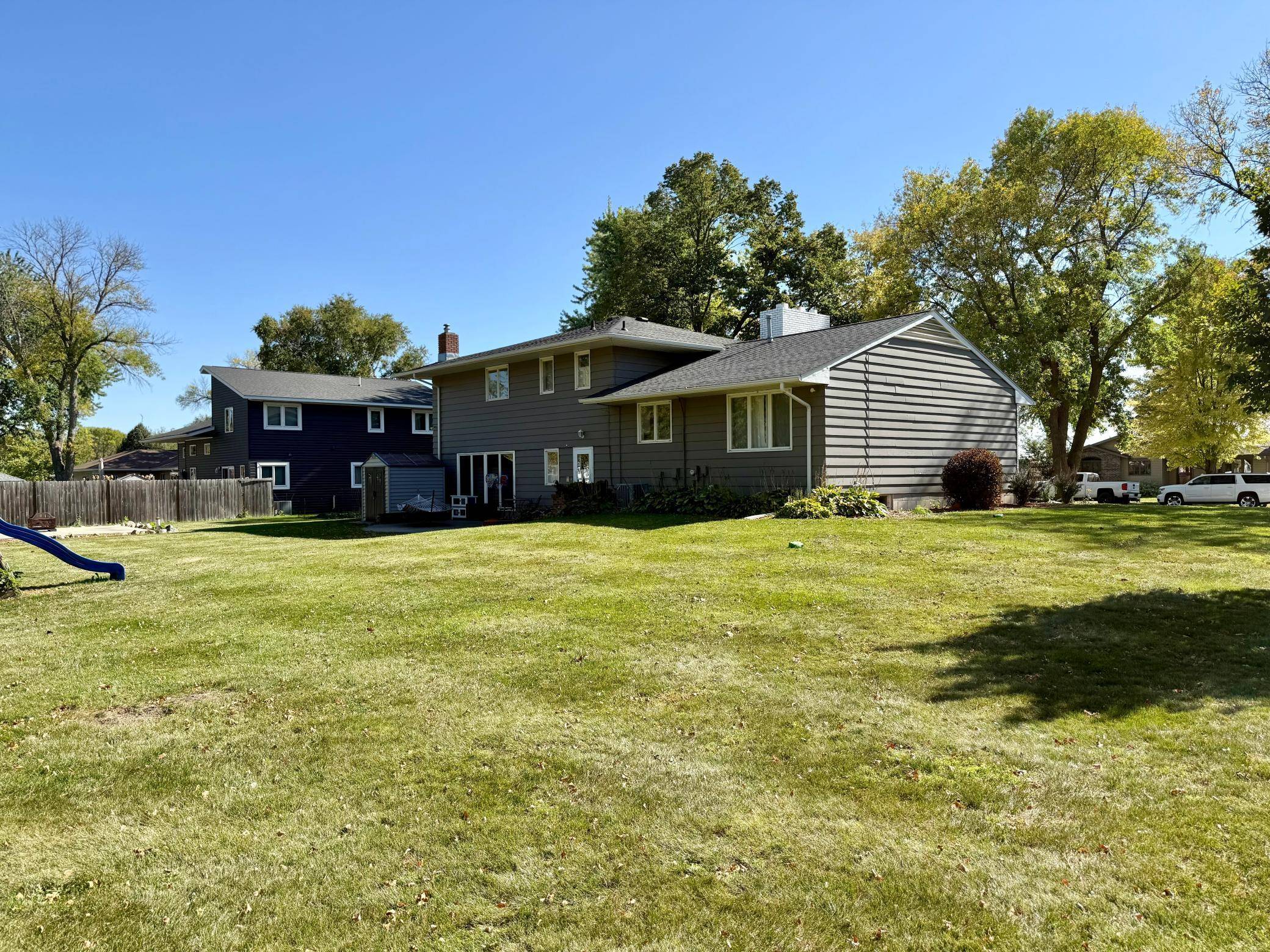 1000 W Birch AVE, Olivia, MN 56277