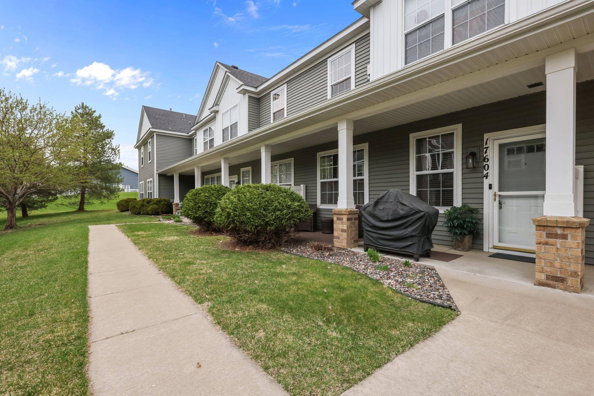 17604 68th PL N, Maple Grove, MN 55311