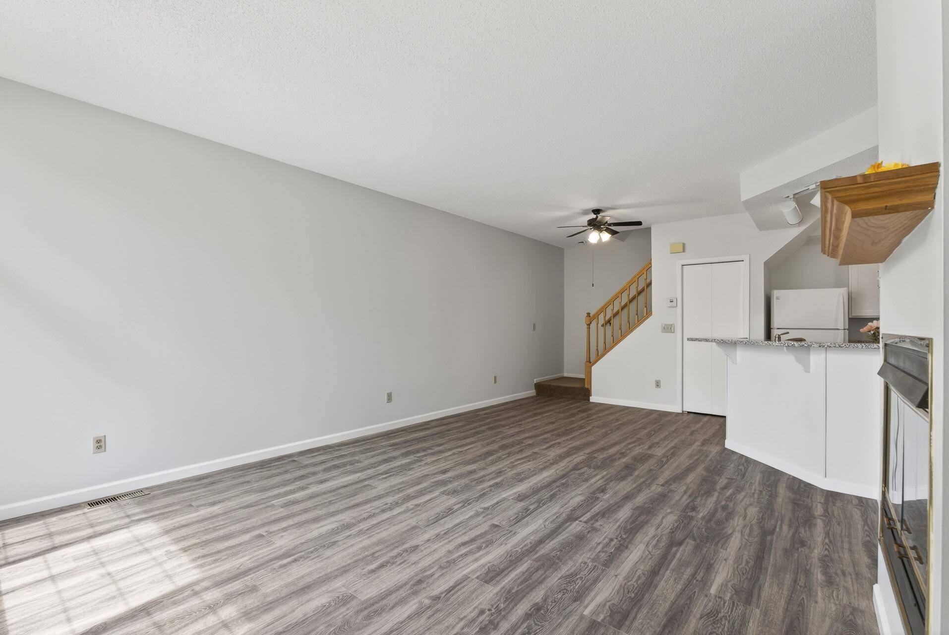 9249 Troon CT, Woodbury, MN 55125