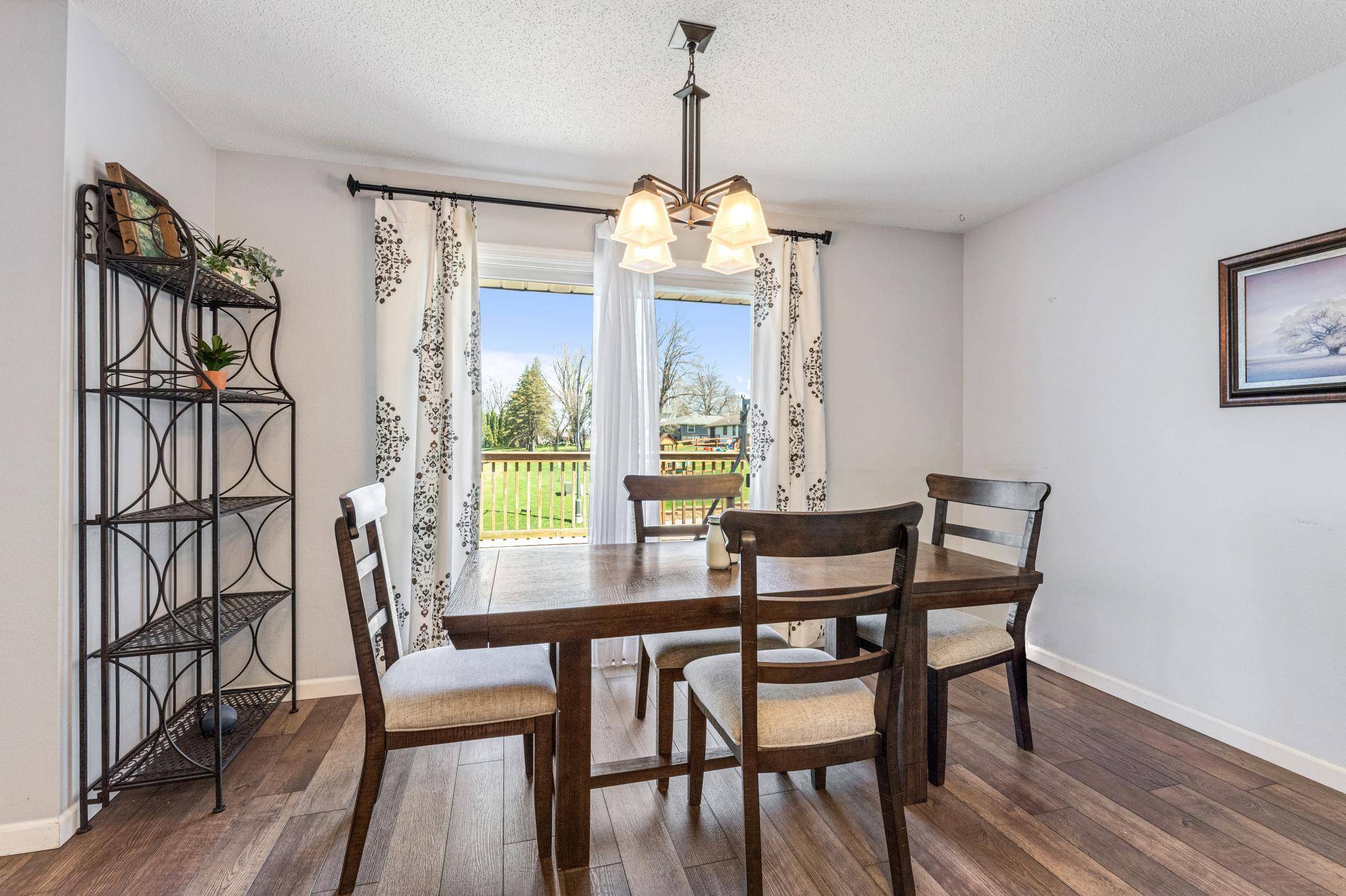 817 Kingston ST N, Caledonia, MN 55921