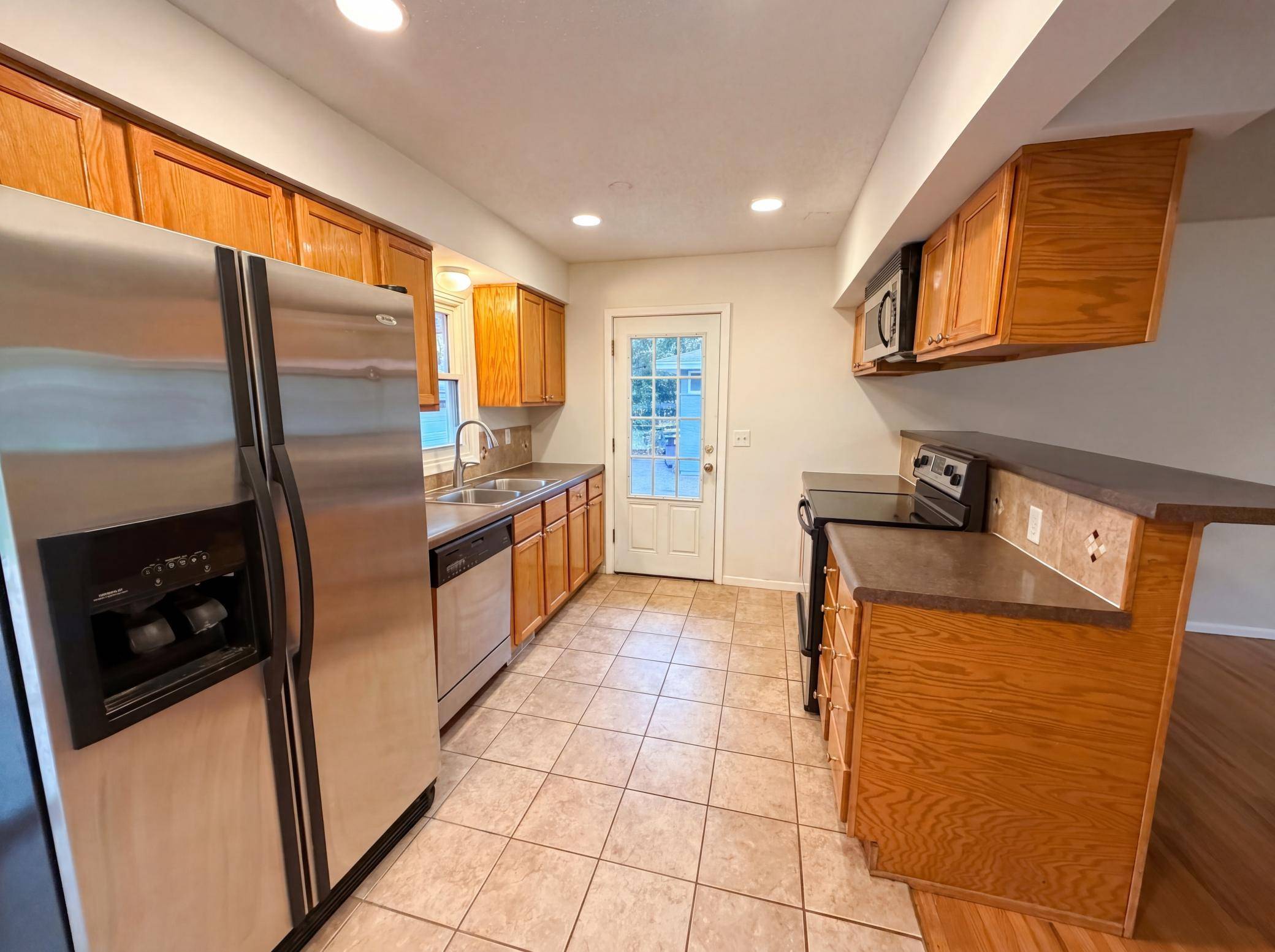 2807 Ohenry RD, Brooklyn Center, MN 55430