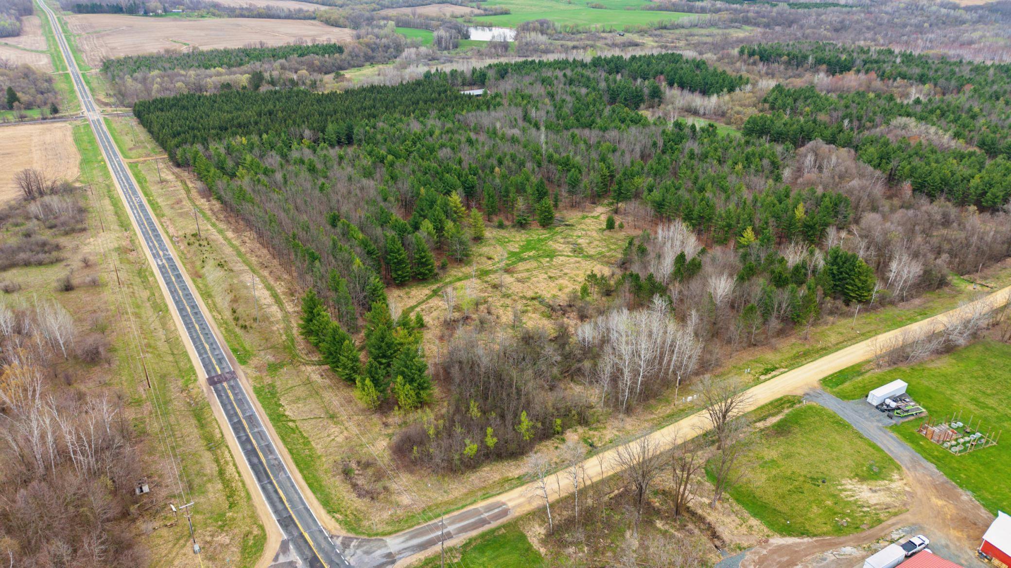 1725 HWY 128, Glenwood City, WI 54013
