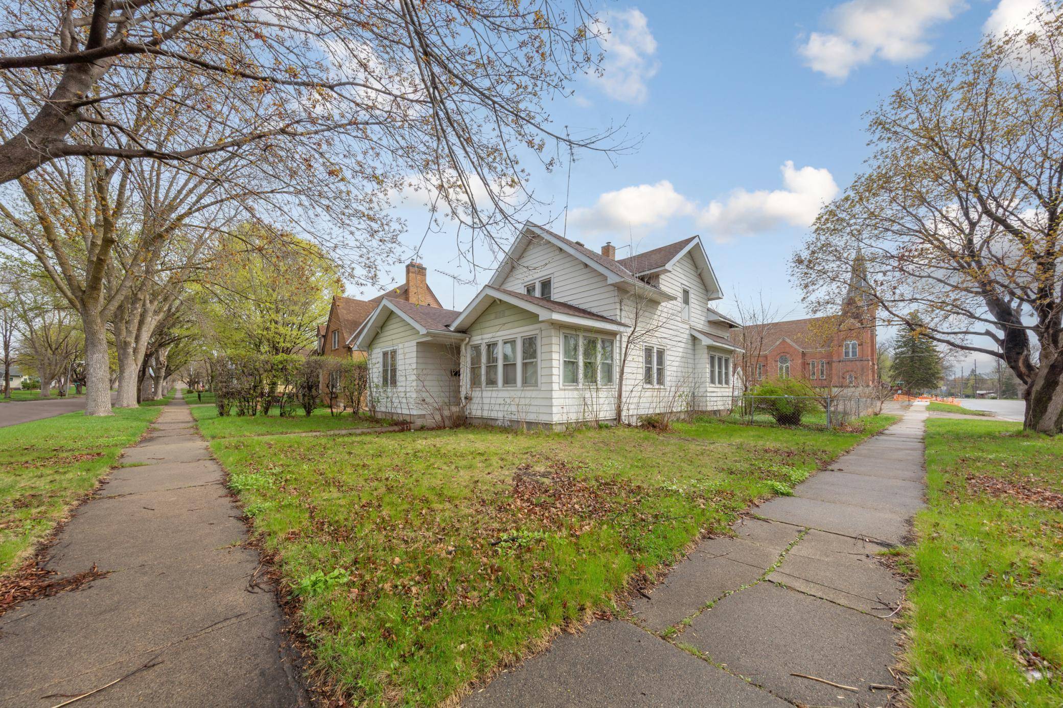 1606 Greeley AVE N, Glencoe, MN 55336