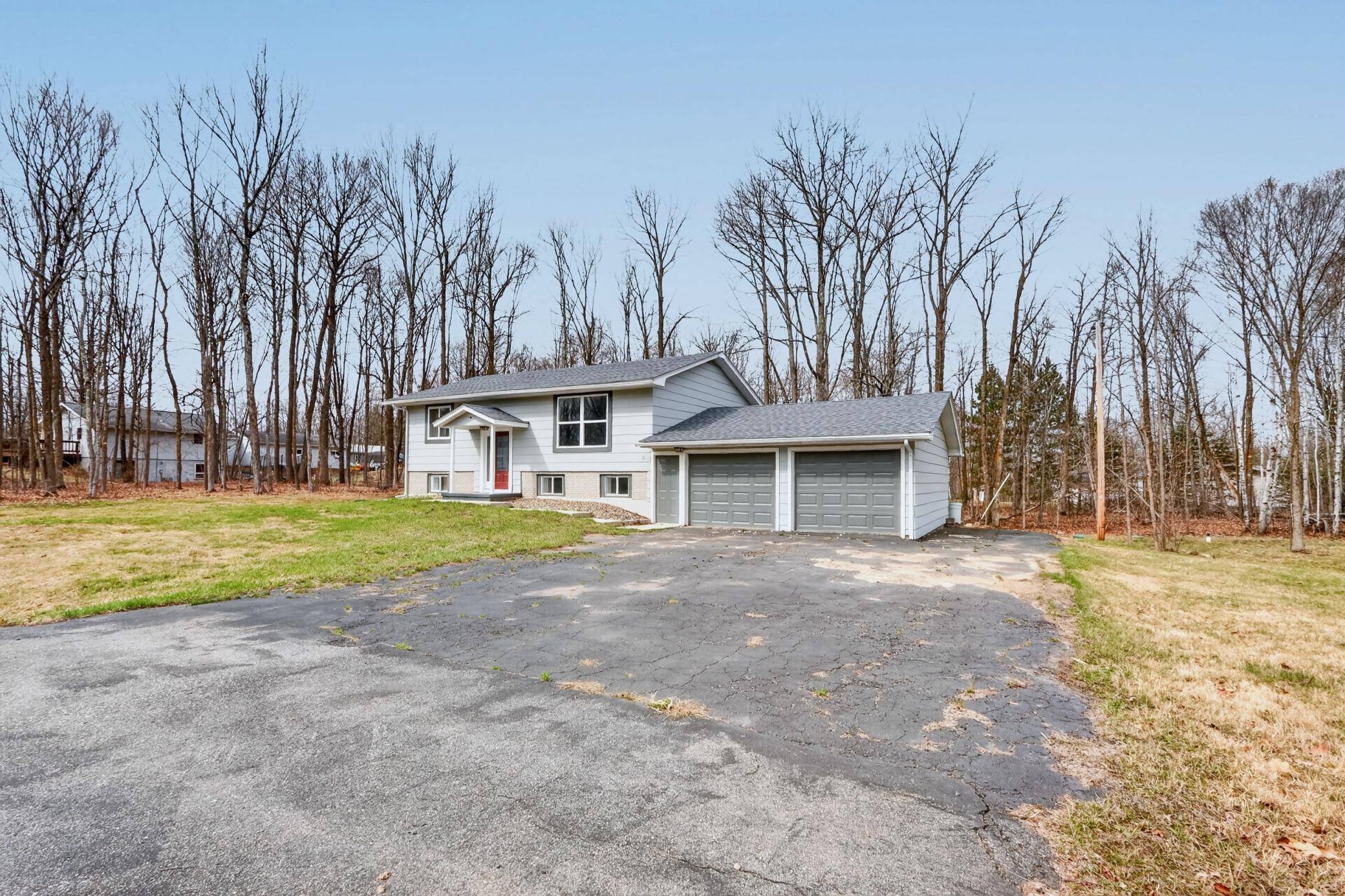 814 Rogers AVE, Grand Rapids, MN 55744