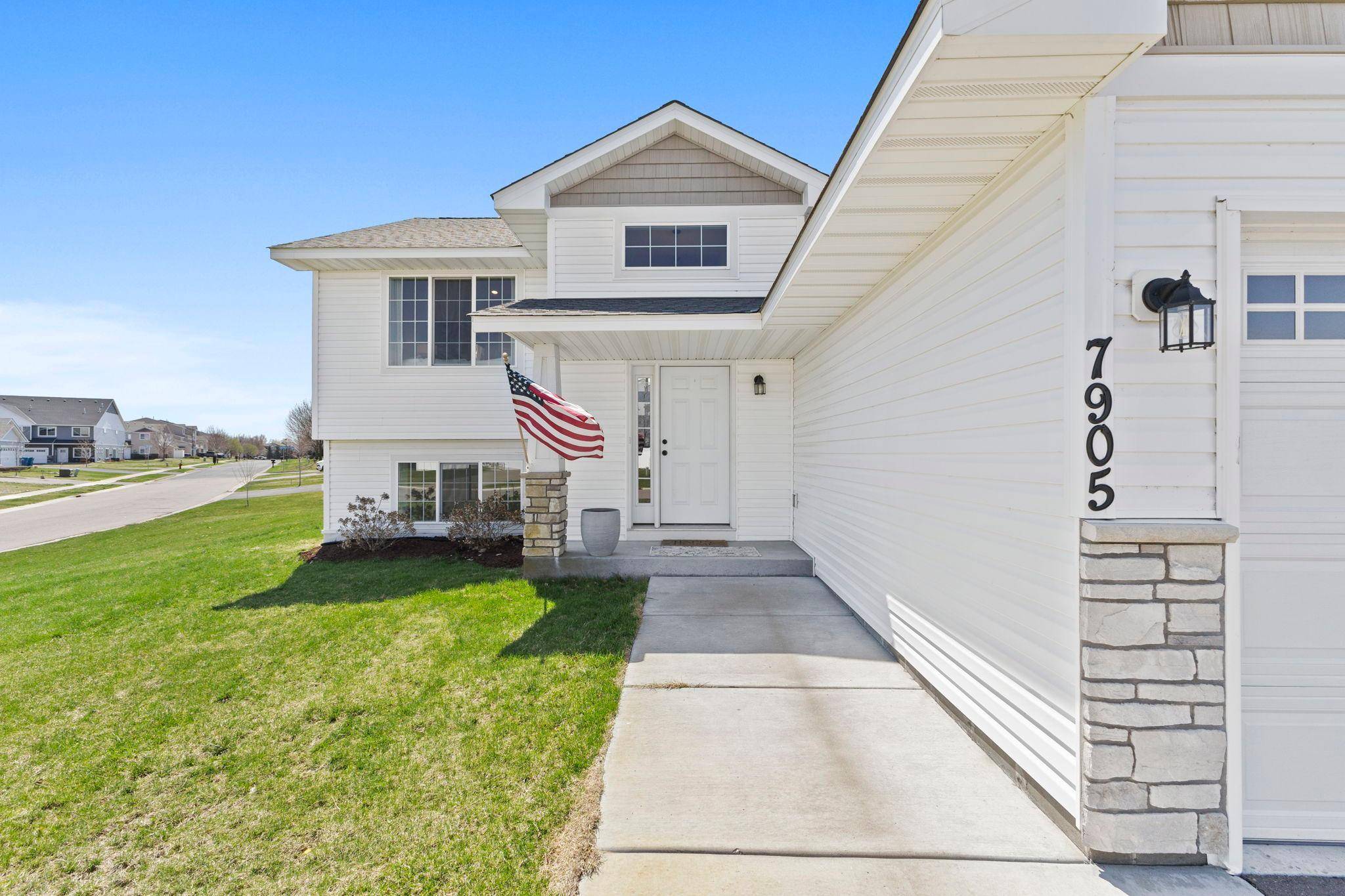 7905 Lambert AVE NE, Otsego, MN 55301