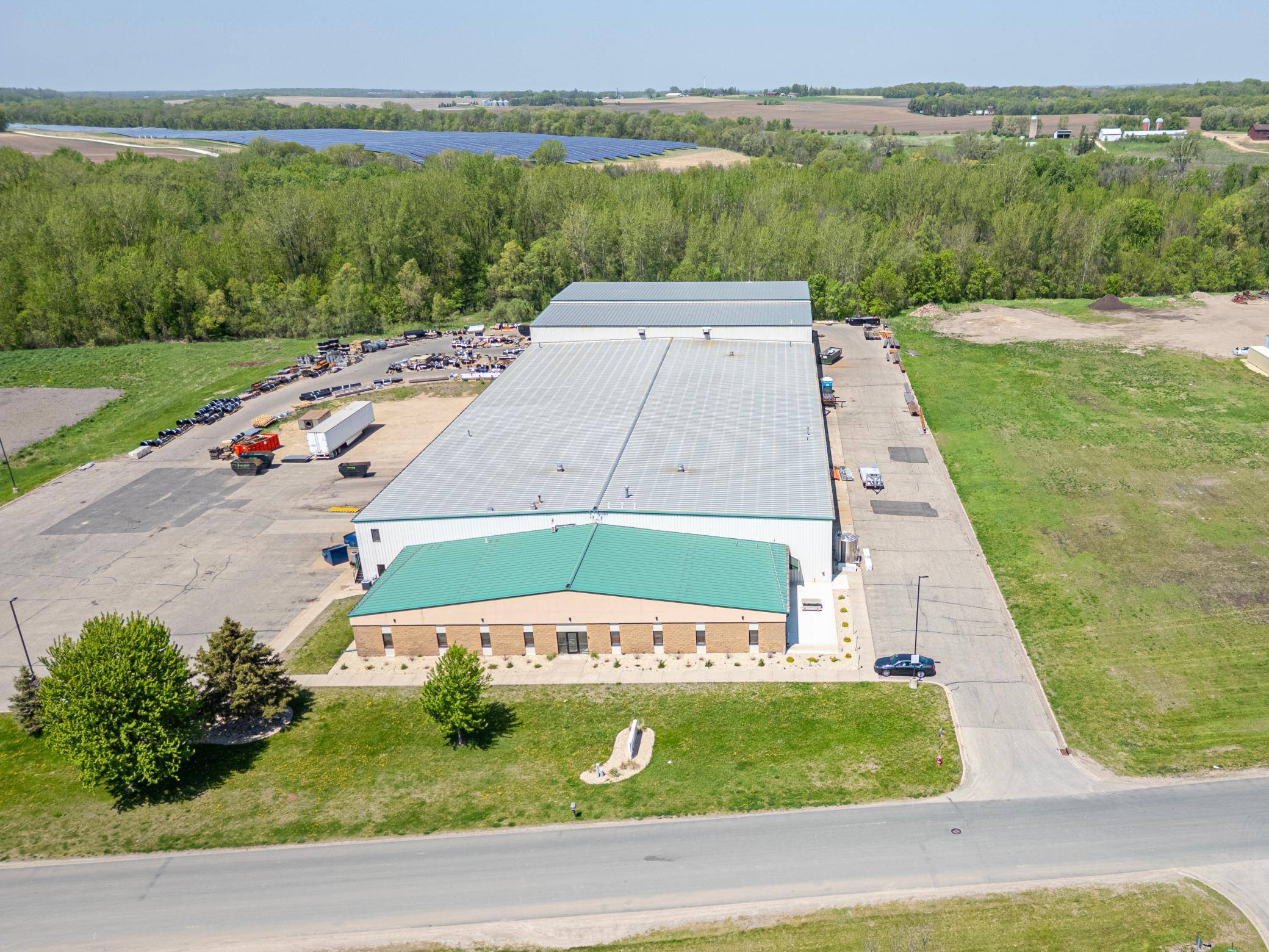 1800 Riverview DR, Northfield, MN 55057