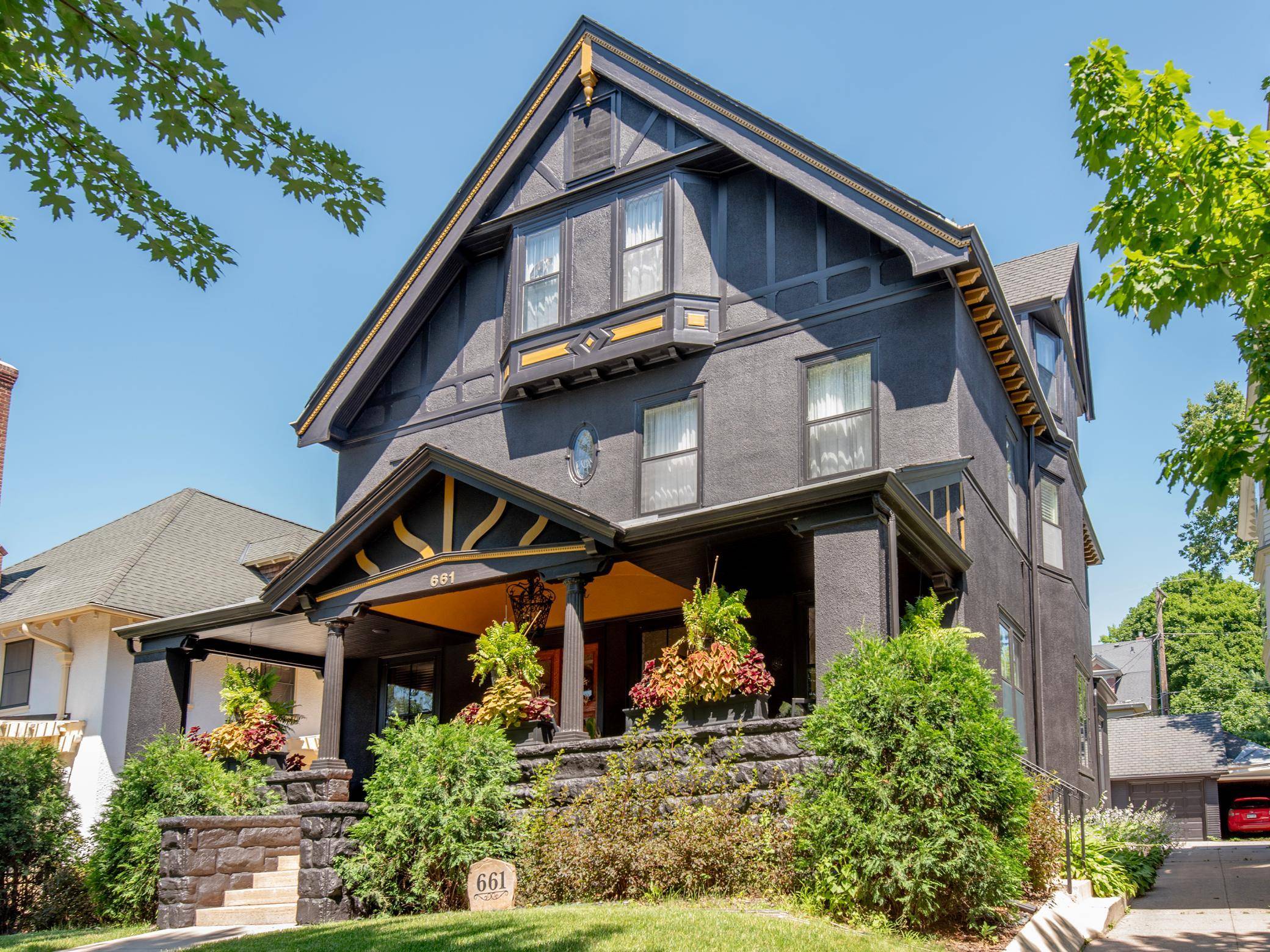 661 Fairmount AVE, Saint Paul, MN 55105