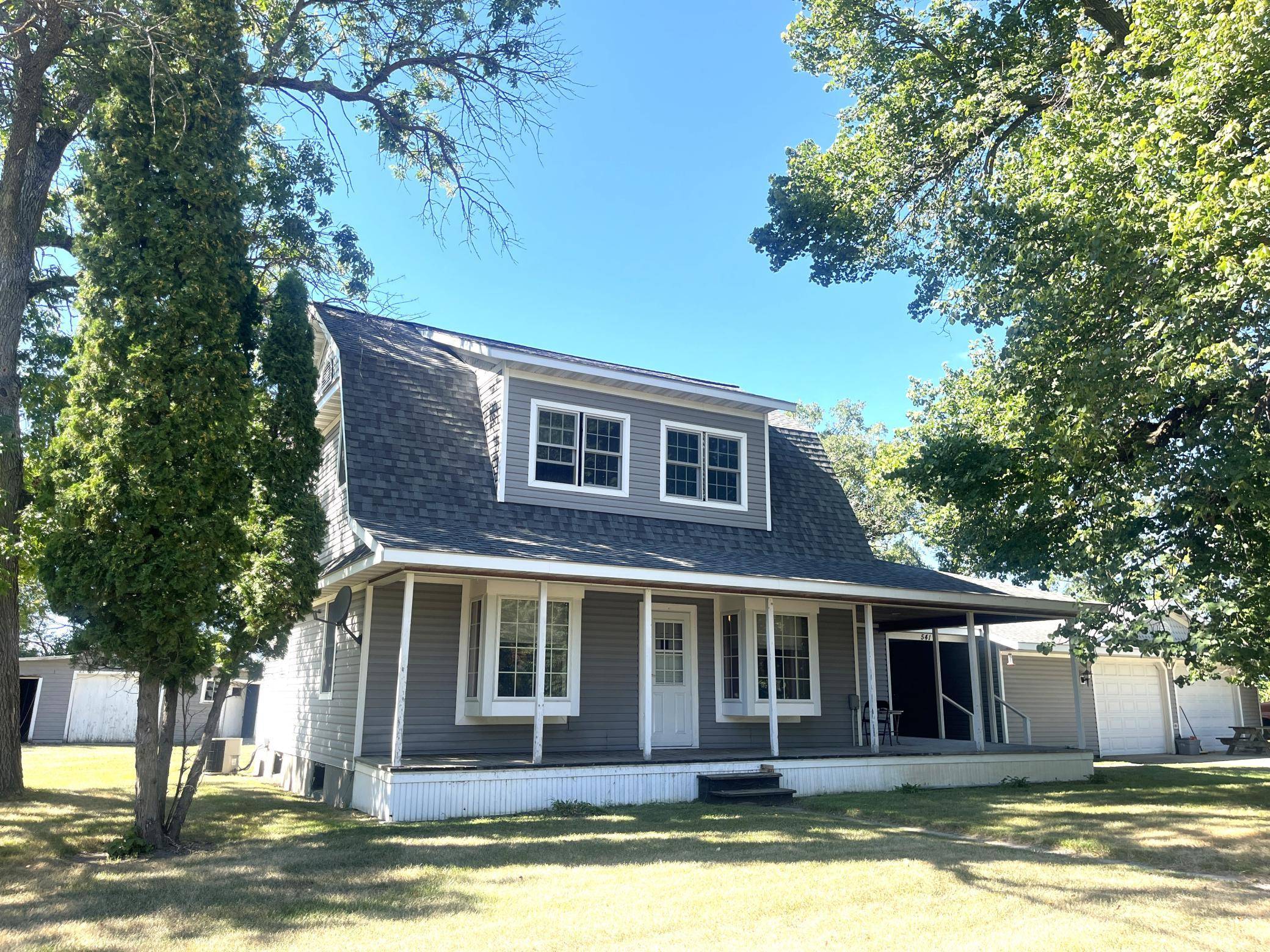 541 Vance AVE S, Erskine, MN 56535