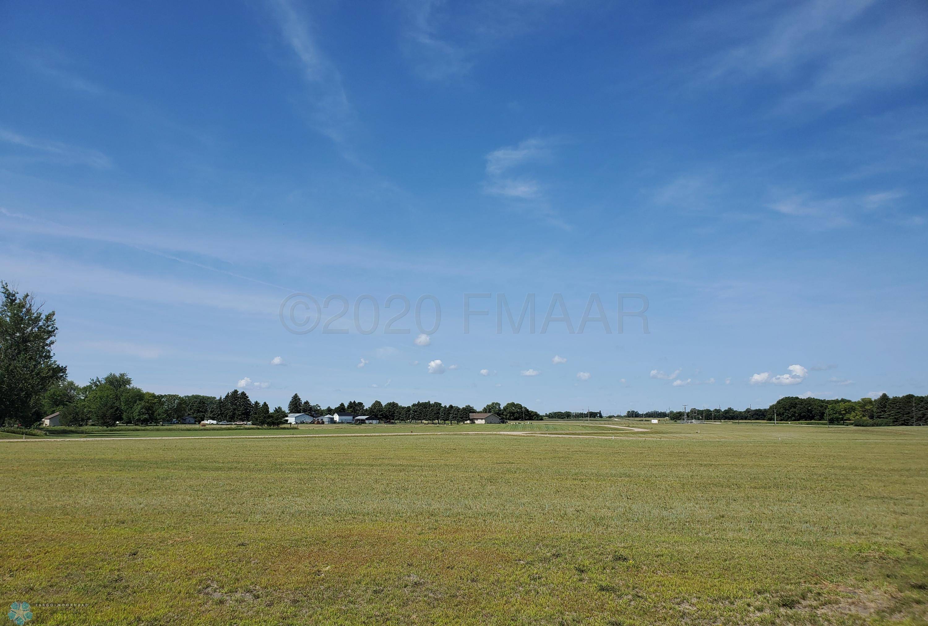 1005 EDISON ST, Milnor, ND 58060