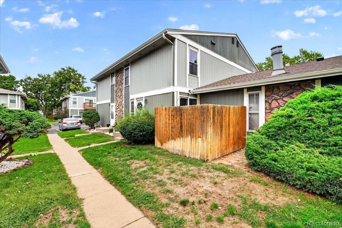10001 E Evans #79B, Denver, CO 80247