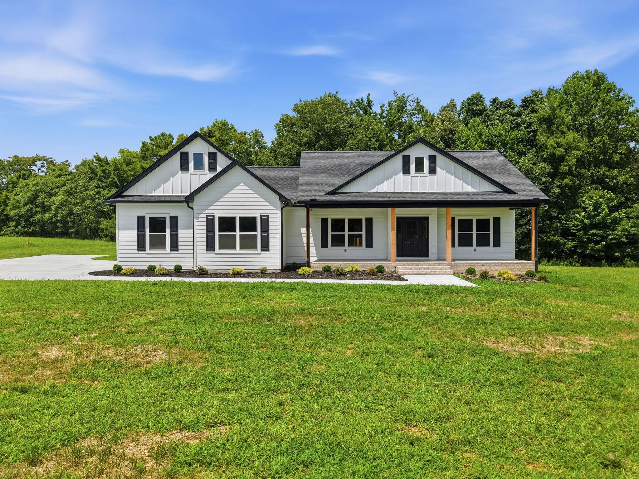 11100 H O Allison Rd, Baxter, TN 38544