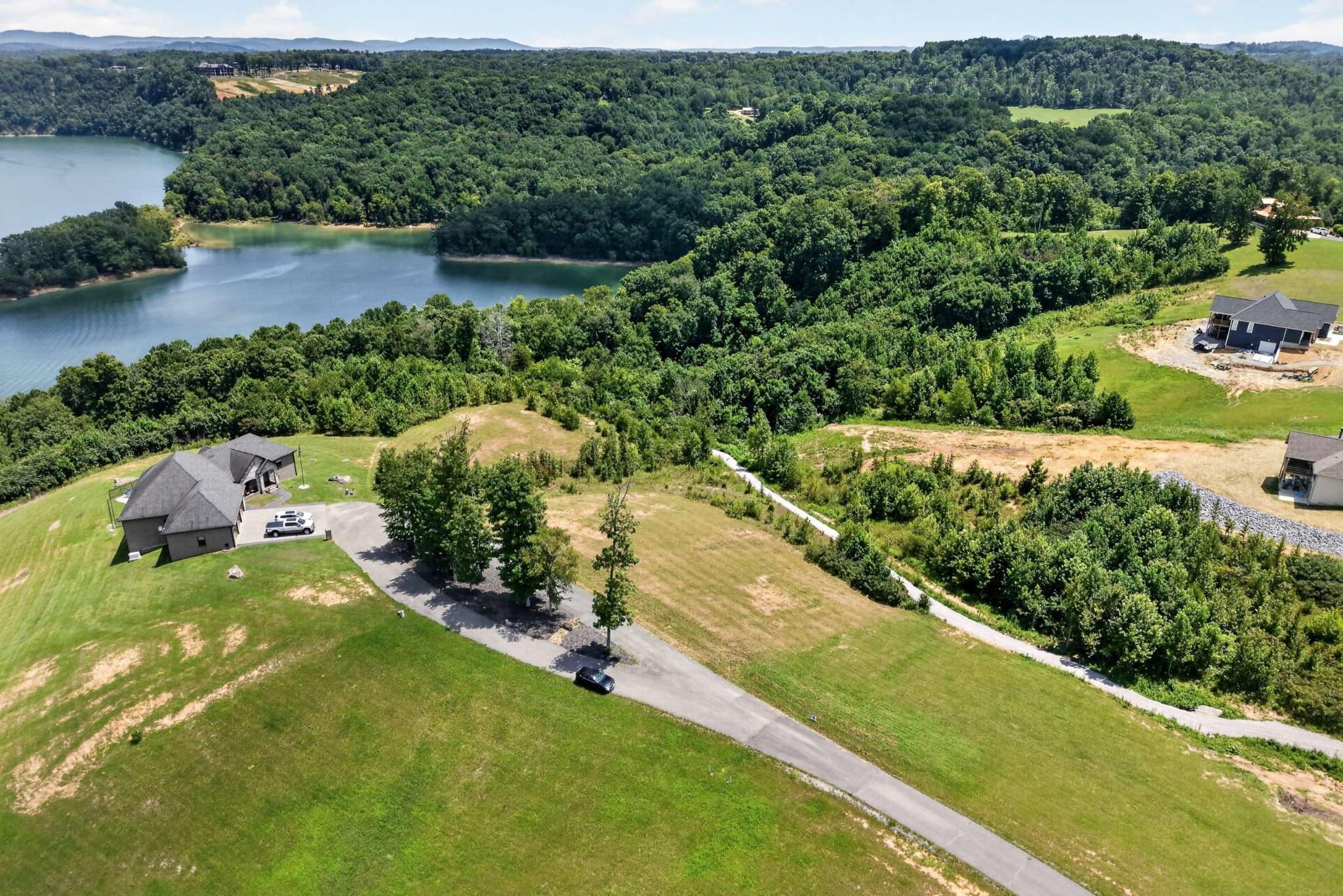 0 Holly Bend Dr, Byrdstown, TN 38549