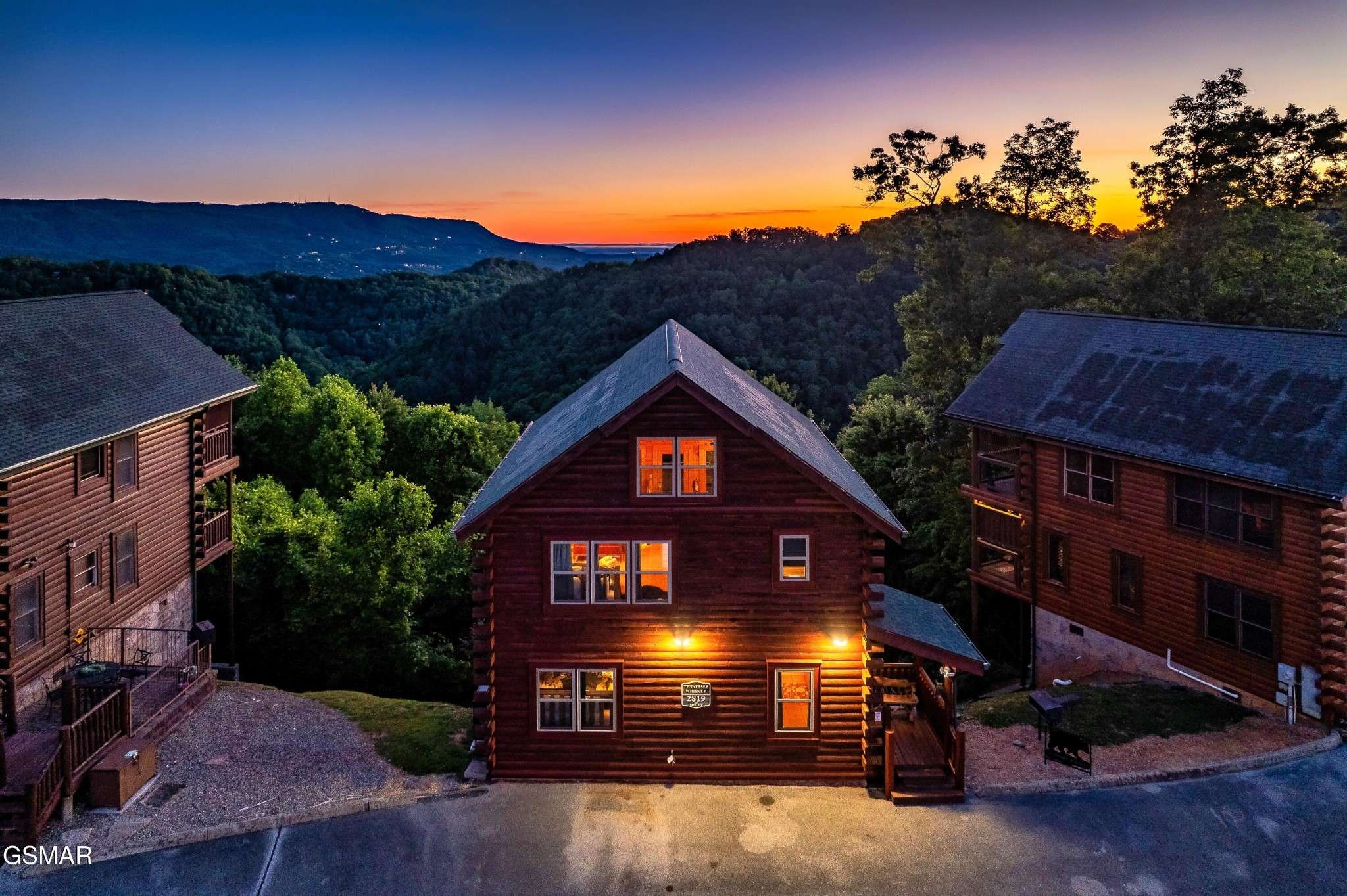 2819 White Oak Ridge Lane, Sevierville, TN 37862