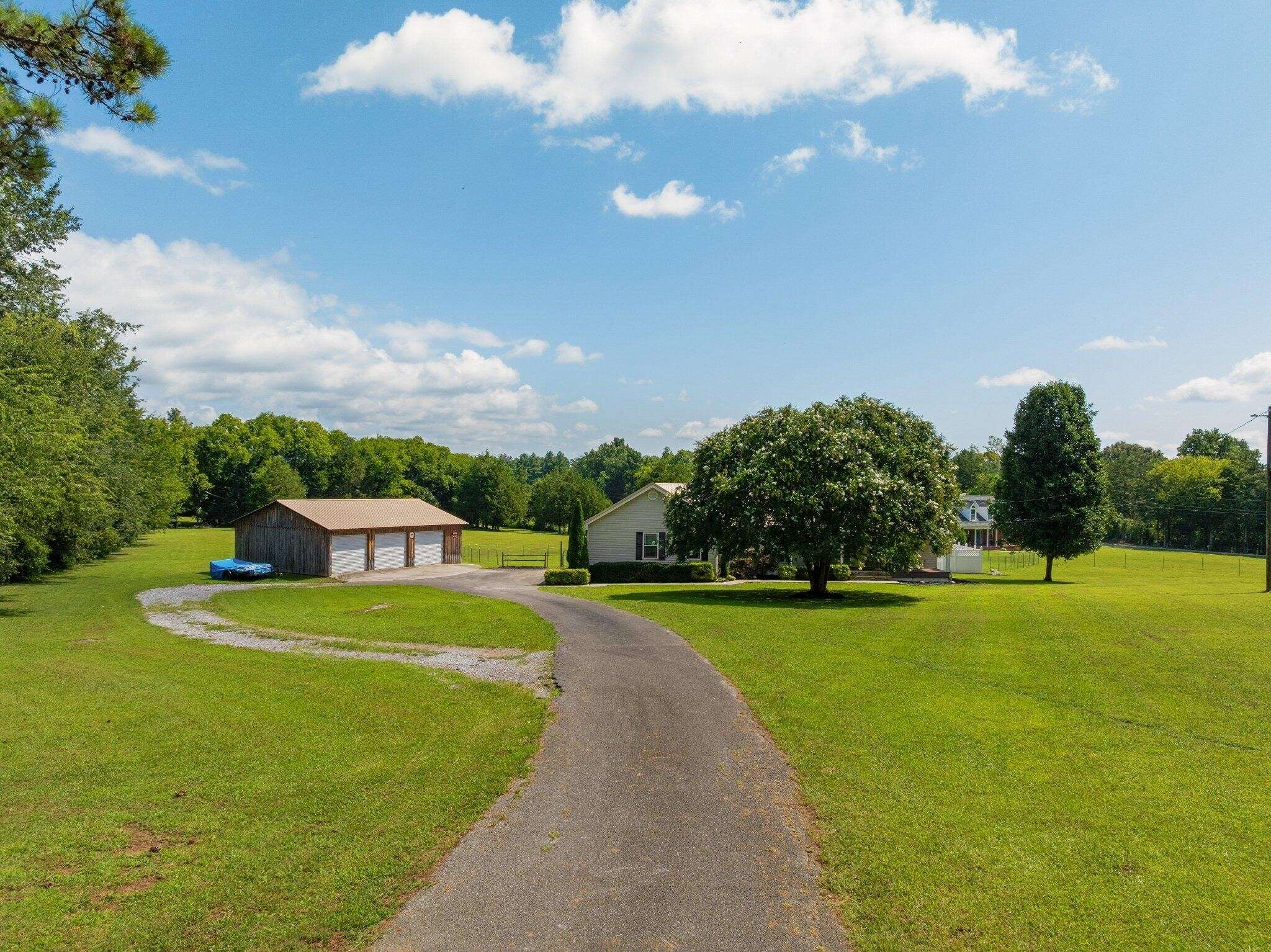 558 Bonds Road, Chickamauga, GA 30707