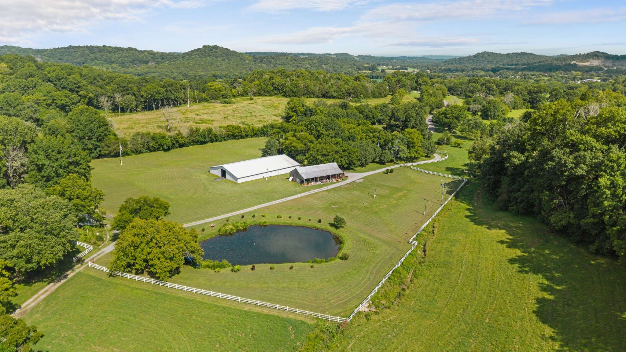 54 Warden Rd, Fayetteville, TN 37334