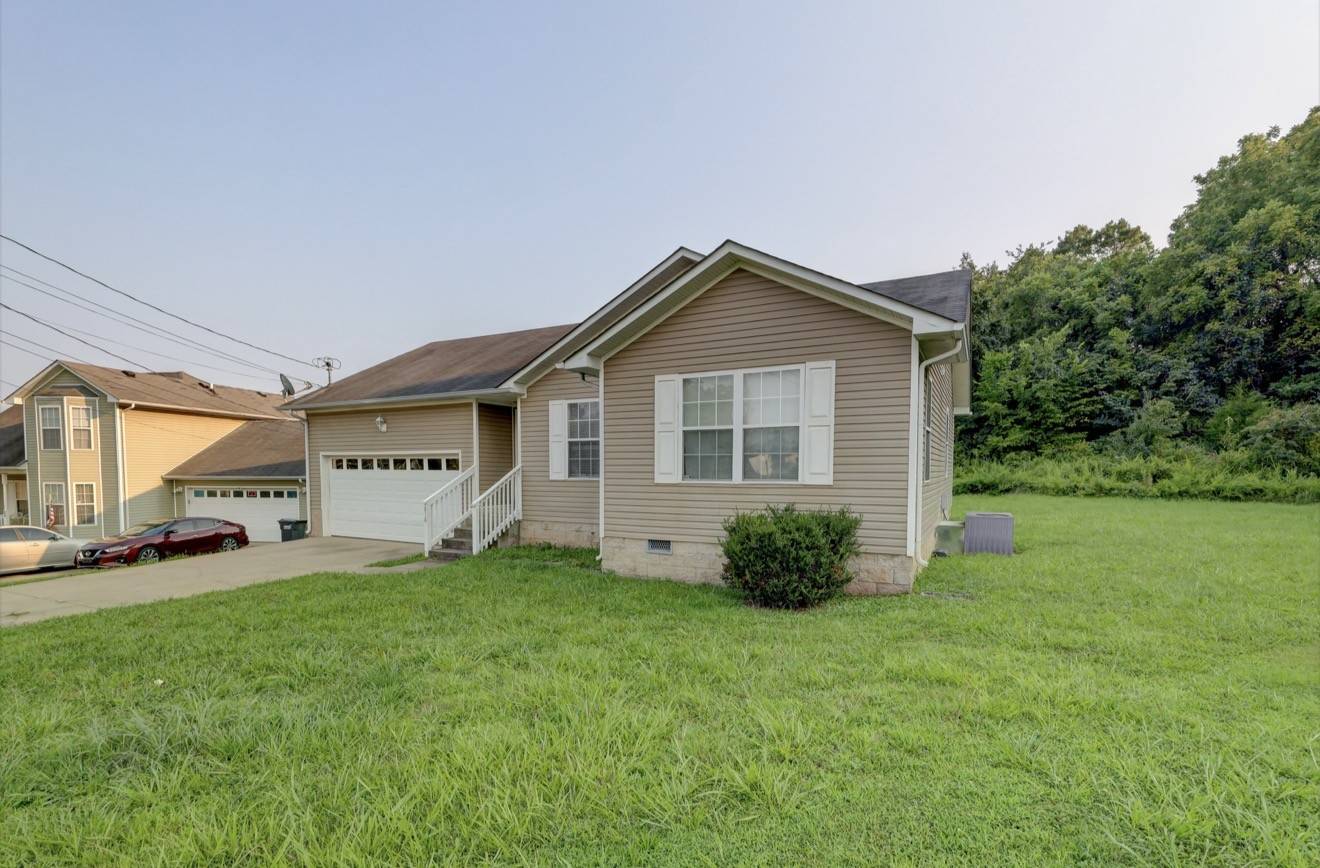810 Shetland Dr, Oak Grove, KY 42262