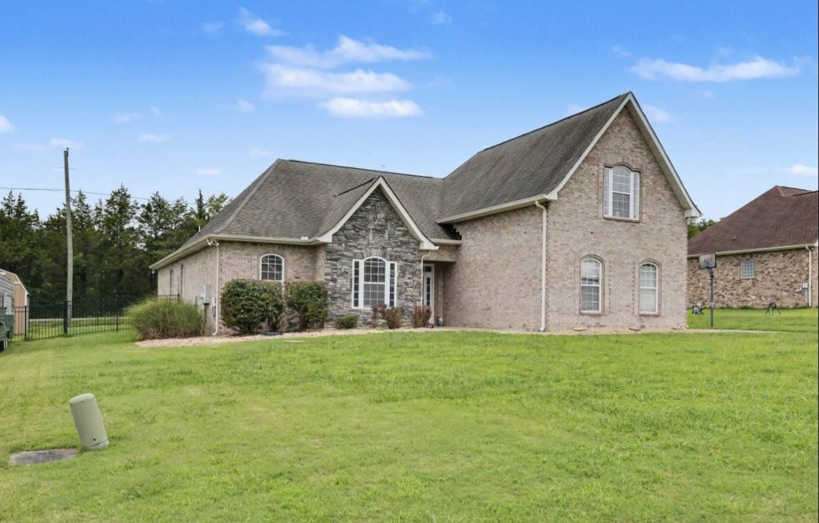 219 Olin McFolin Cv, Lascassas, TN 37085
