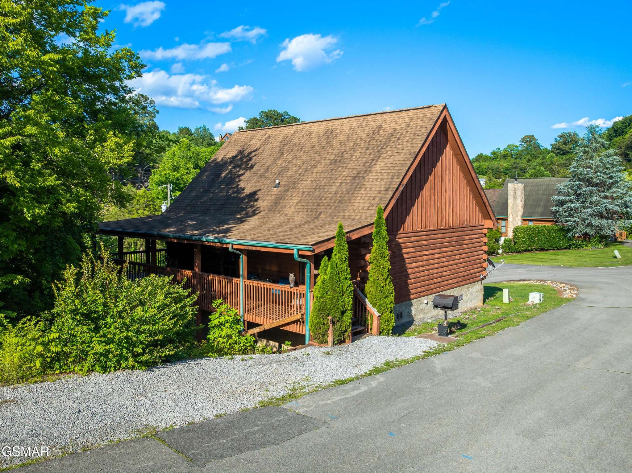 1810 Trout Way, Sevierville, TN 37862