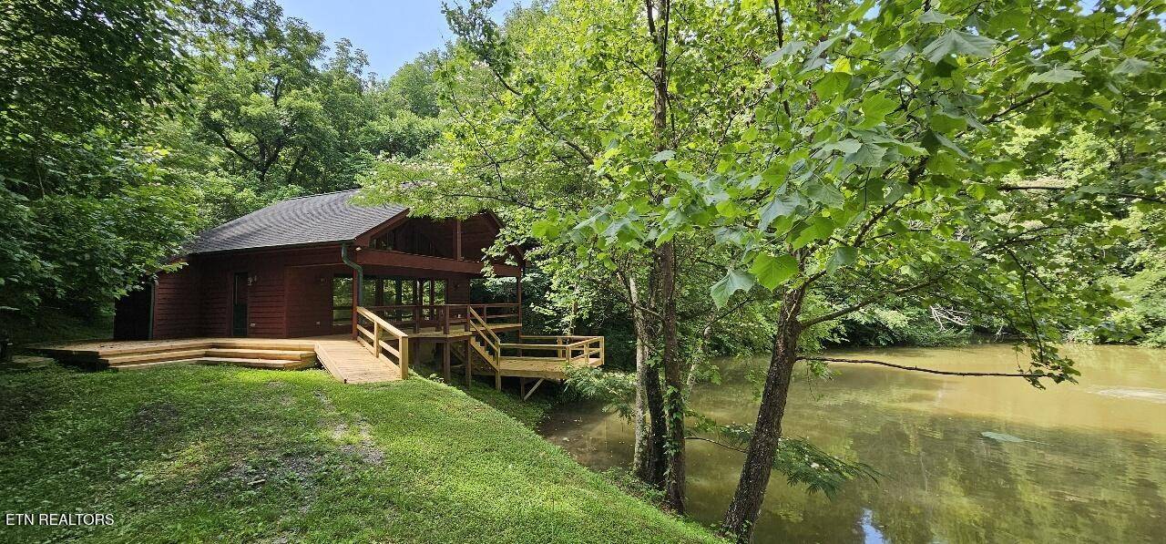 360 Front St, Luttrell, TN 37779