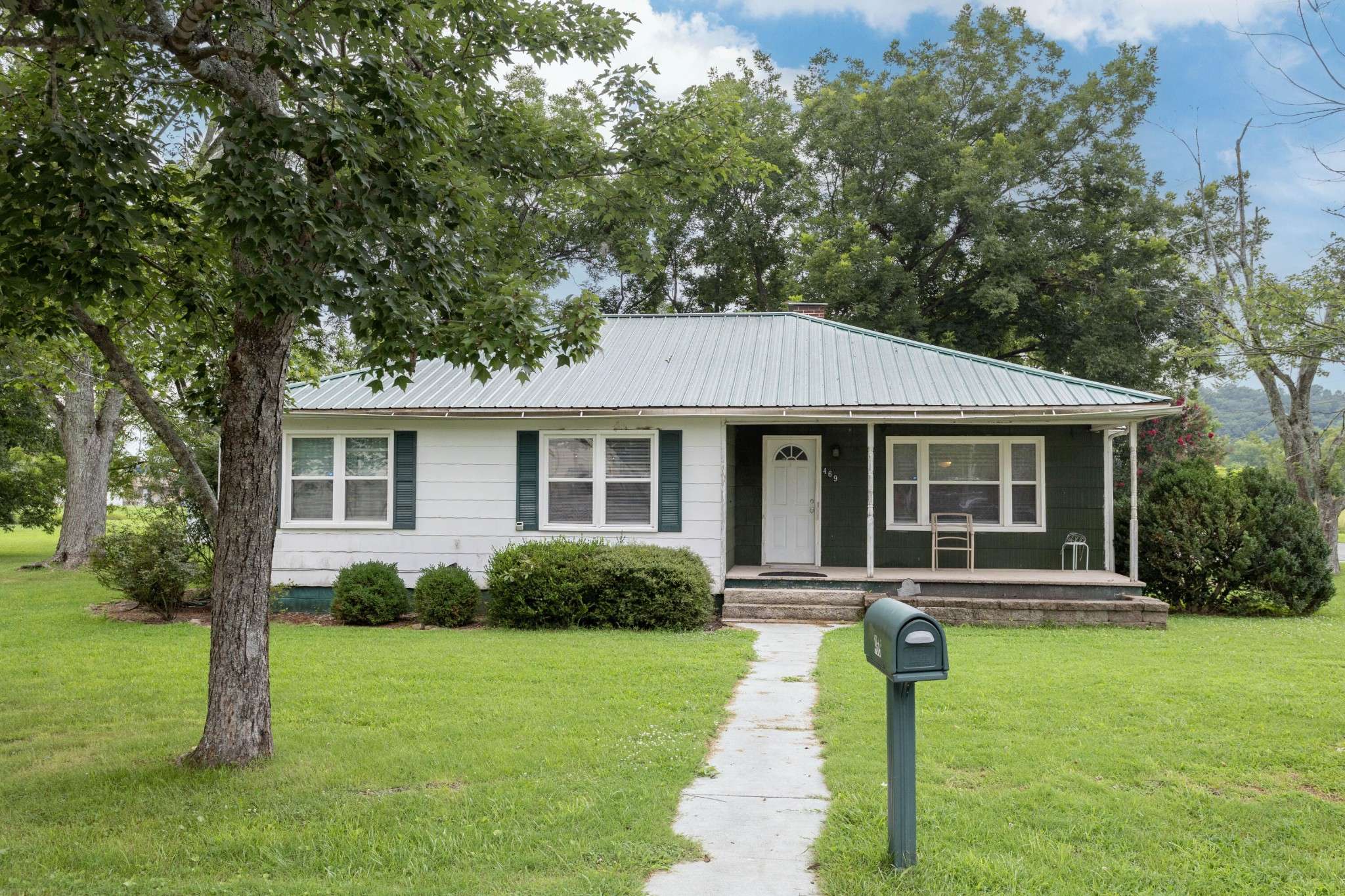 469 Cash Street, Spring City, TN 37381