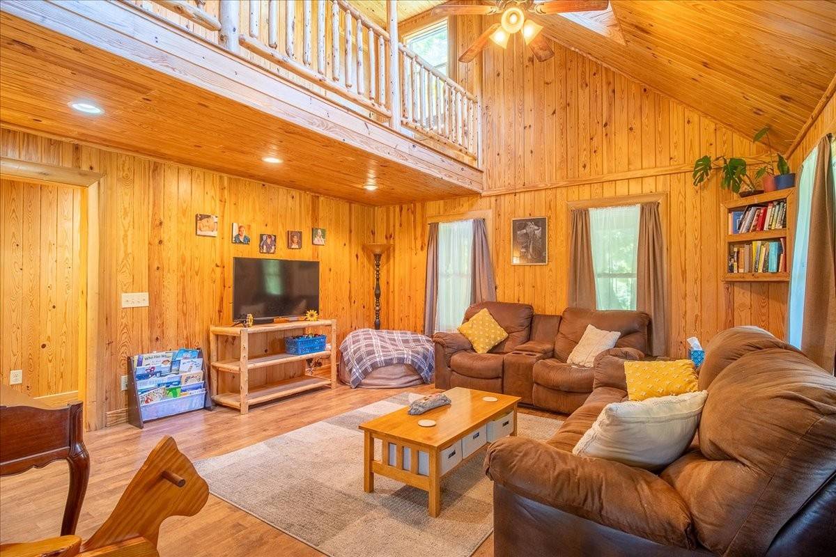 474 Long Branch Rd, Lawrenceburg, TN 38464