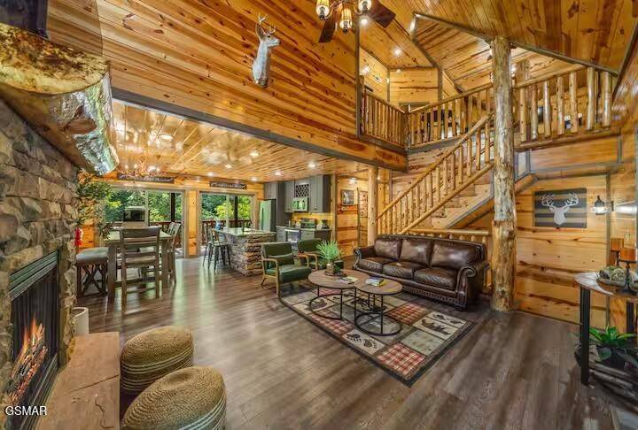 2359 Alpine Village Way, Pigeon Forge, TN 37863