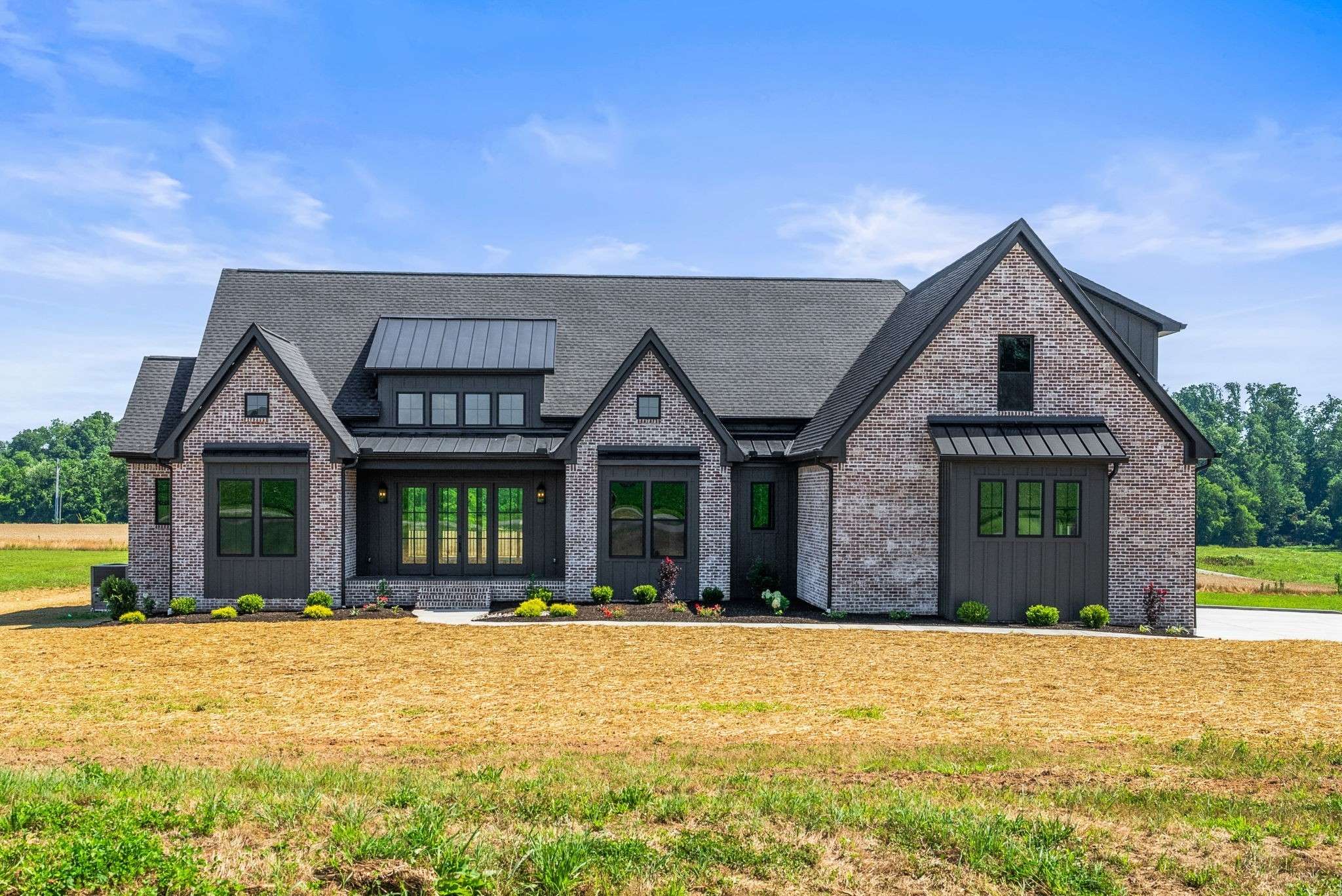 4729 Greer LN, Cross Plains, TN 37049