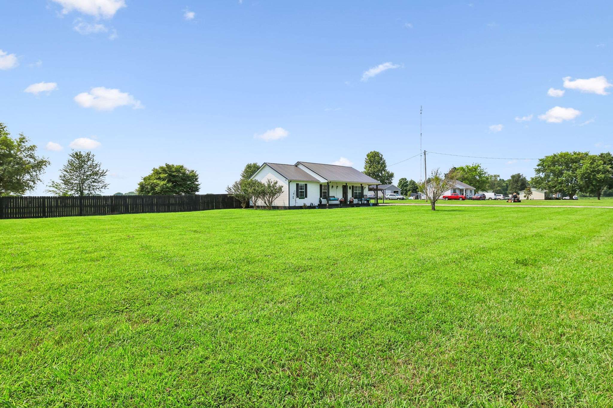 106 Cayenne Rd, Bell Buckle, TN 37020