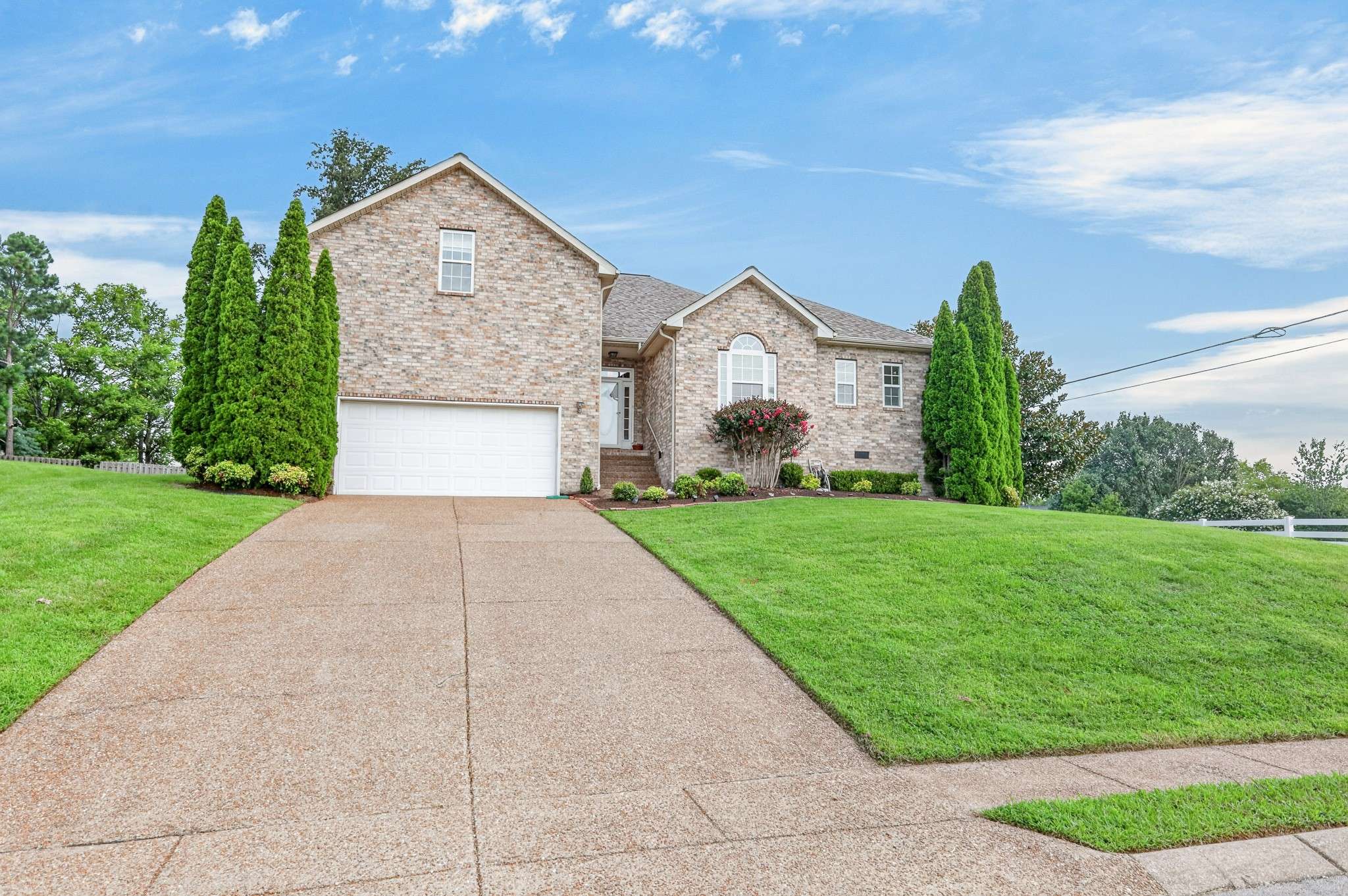 1738 Dryden Dr, Spring Hill, TN 37174