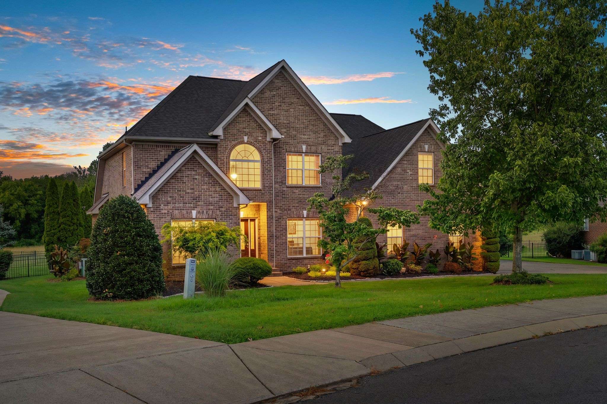 417 Eclipse Dr, Murfreesboro, TN 37129