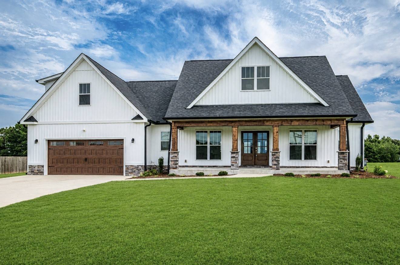 1174 Abiff Rd, Bon Aqua, TN 37025