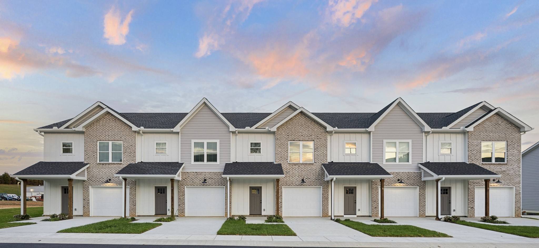 2624 S Main St #14, Springfield, TN 37172