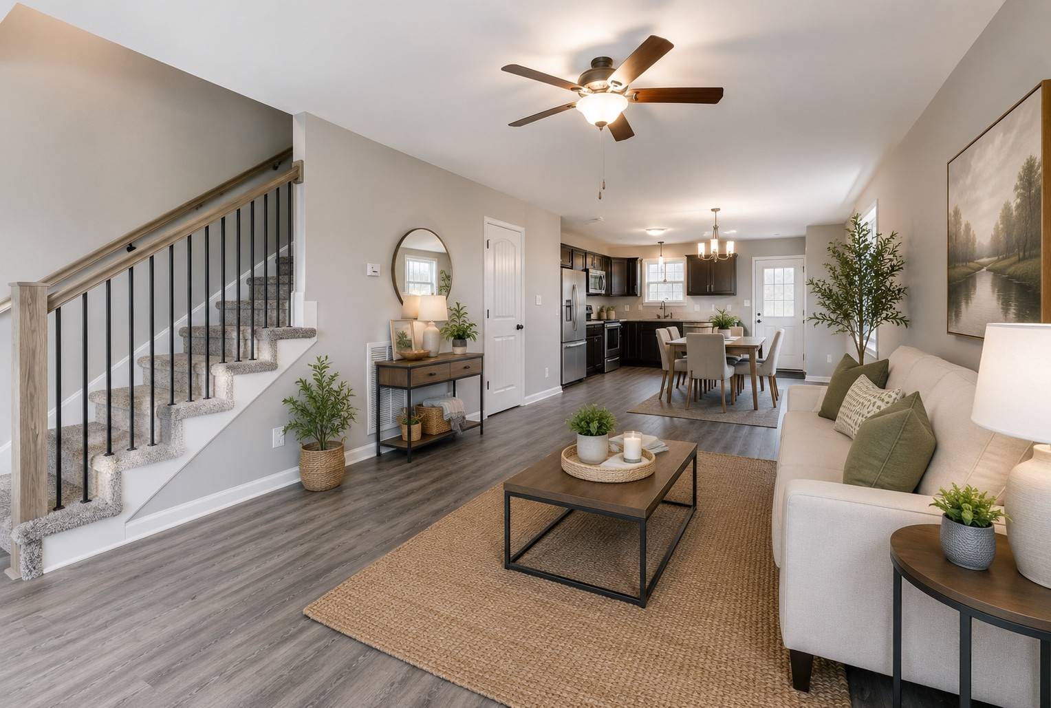 923 Oak Ln, Clarksville, TN 37040