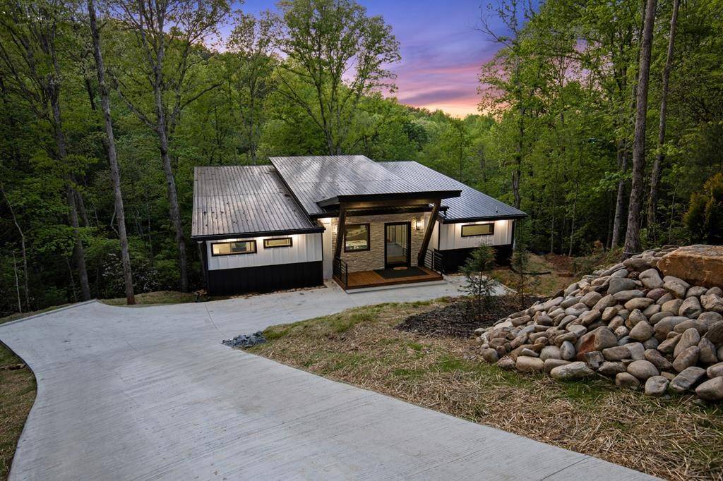 148 Brookwood Drive, Blue Ridge, GA 30513
