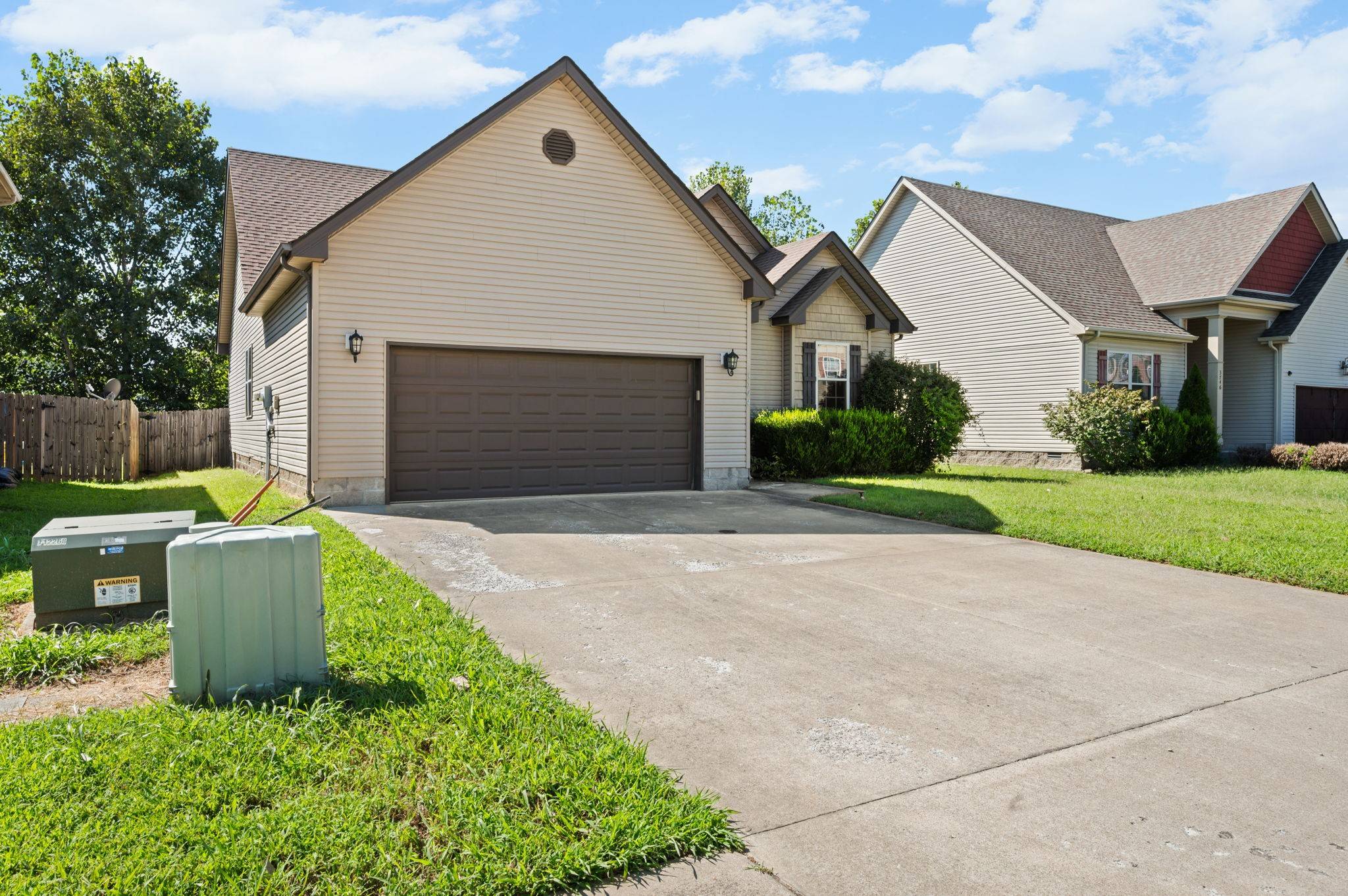 3744 Silver Fox Ct, Clarksville, TN 37040