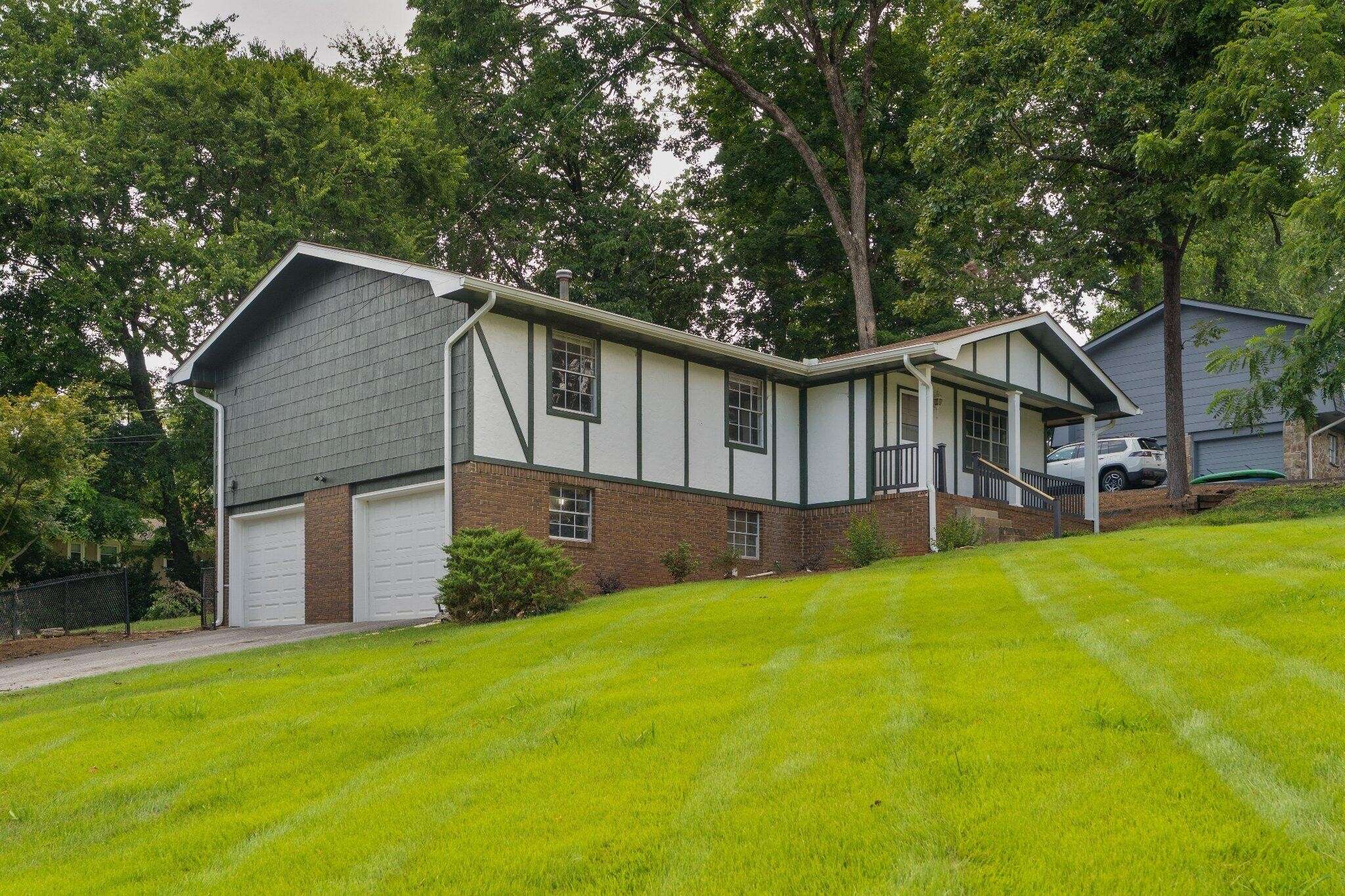 922 Wesley Drive, Hixson, TN 37343