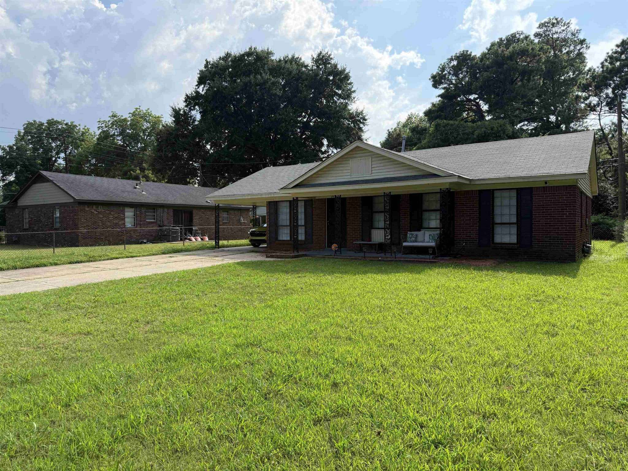 3183 BENJESTOWN RD, Memphis, TN 38127