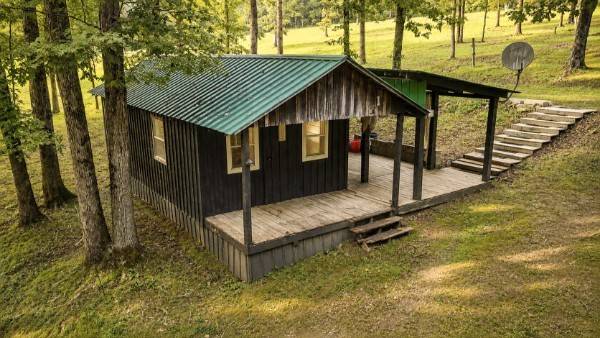 122 Day Break Rd, Summertown, TN 38483