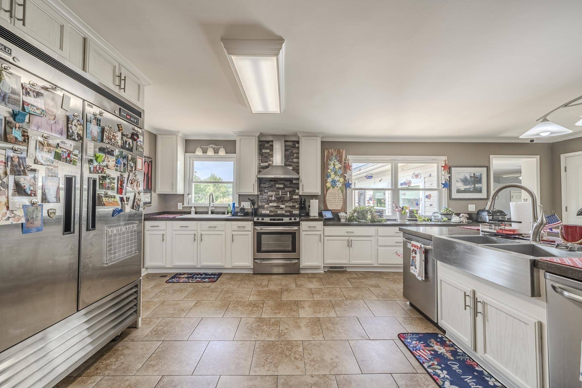 1150 PINHOOK DR, Savannah, TN 38372