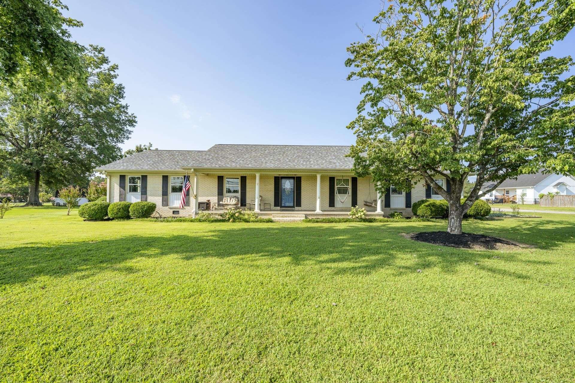 1150 PINHOOK DR, Savannah, TN 38372