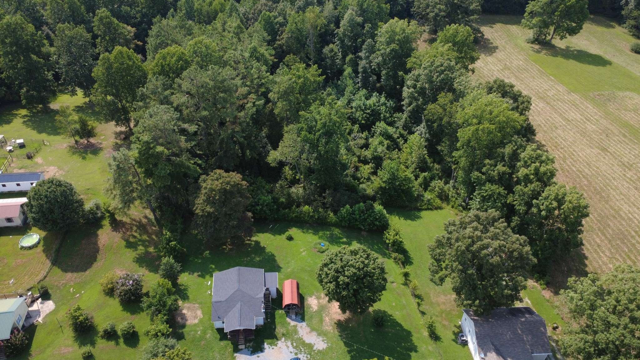 10132 Bee Branch Rd, Bon Aqua, TN 37025
