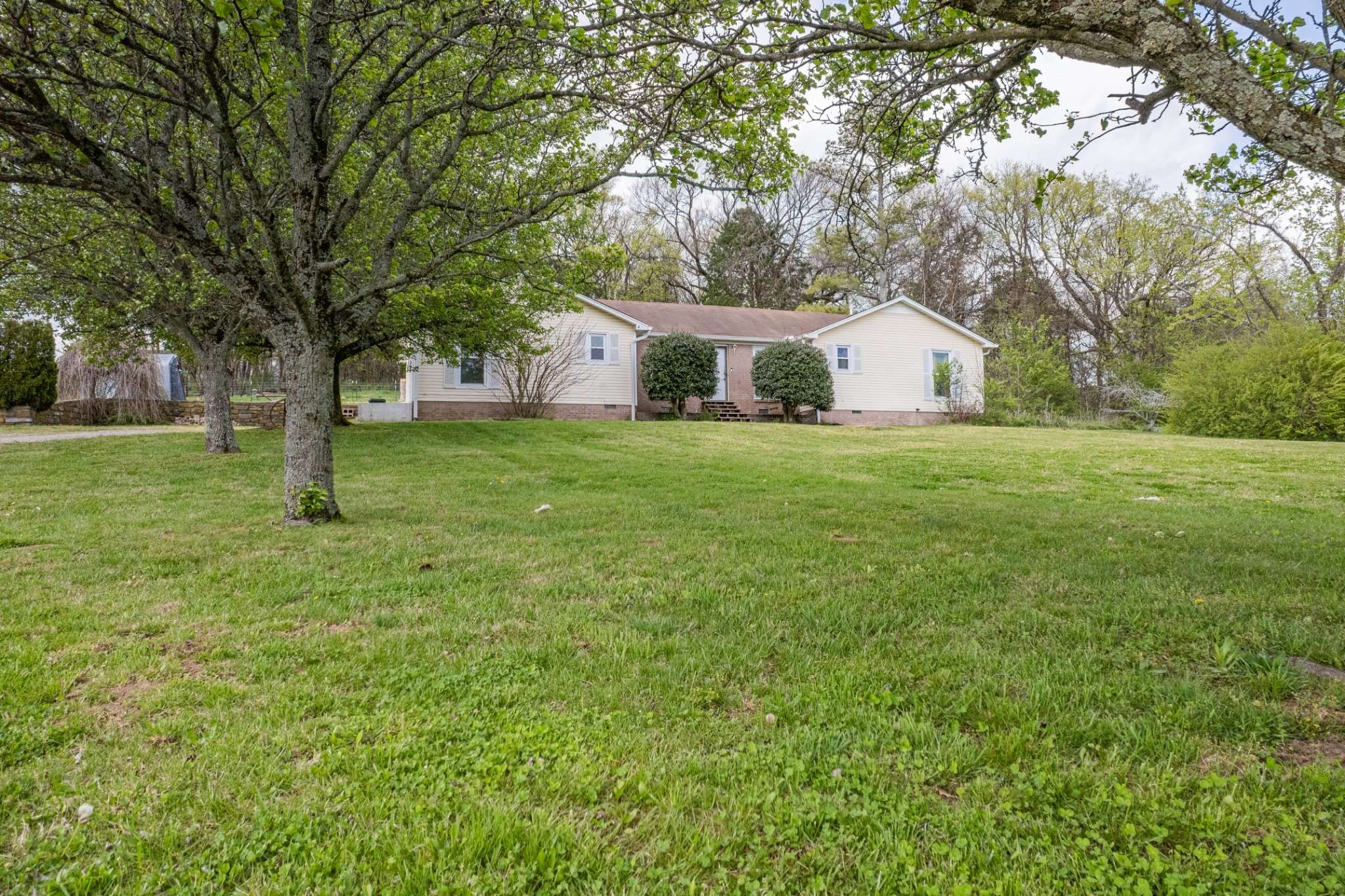 511 N Main St, Cornersville, TN 37047