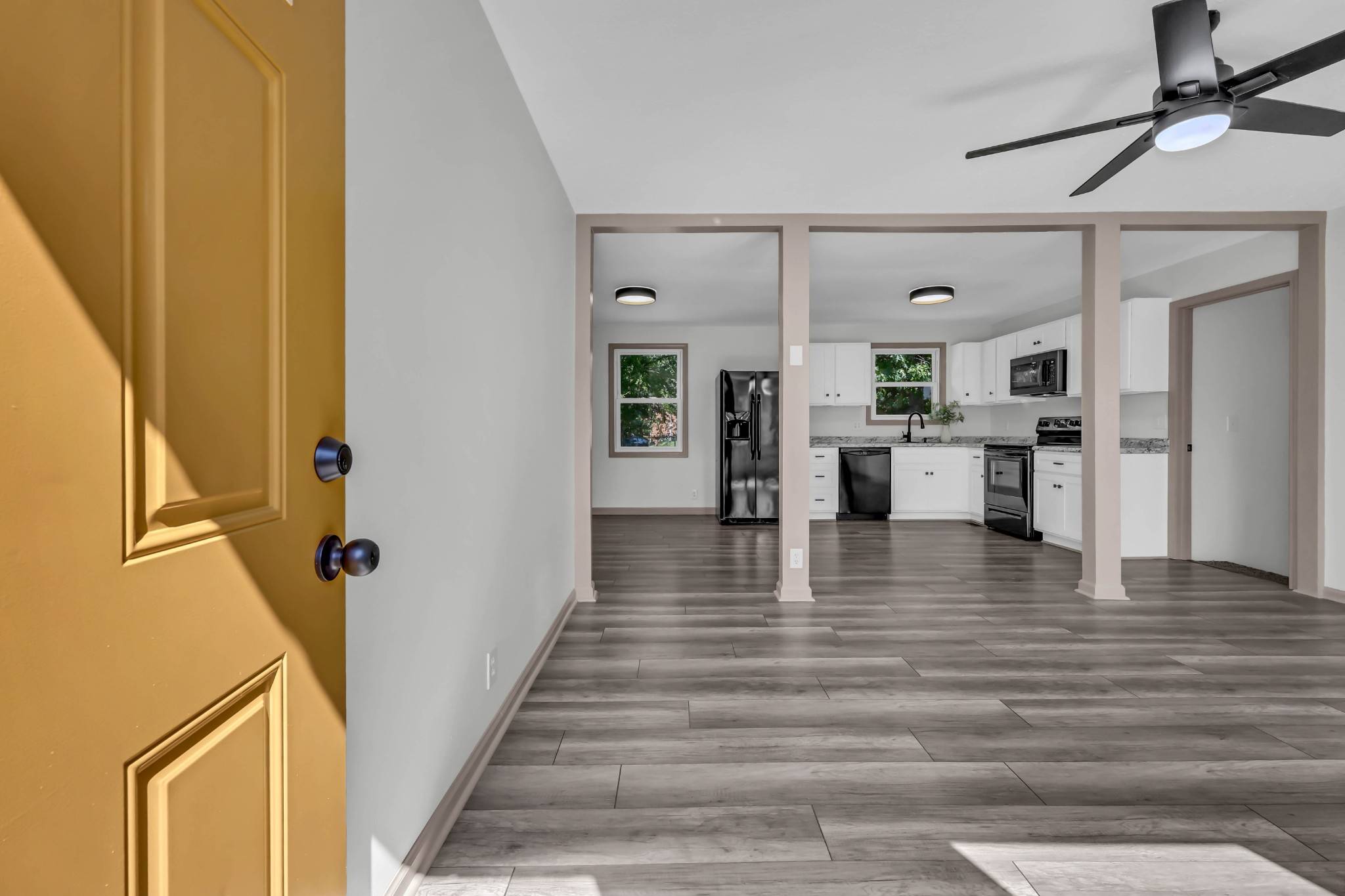 641 Cleveland Dr, Clarksville, TN 37042
