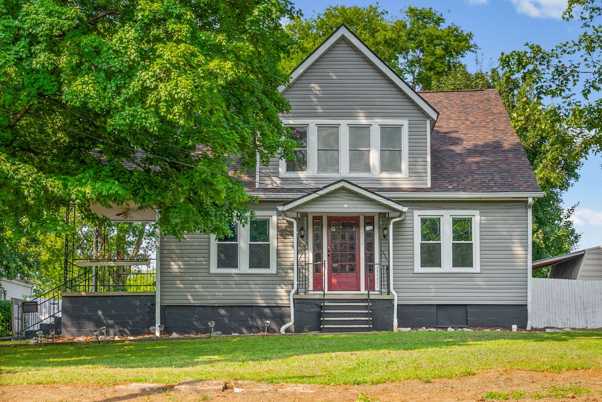 714 E 7th St, Hopkinsville, KY 42240