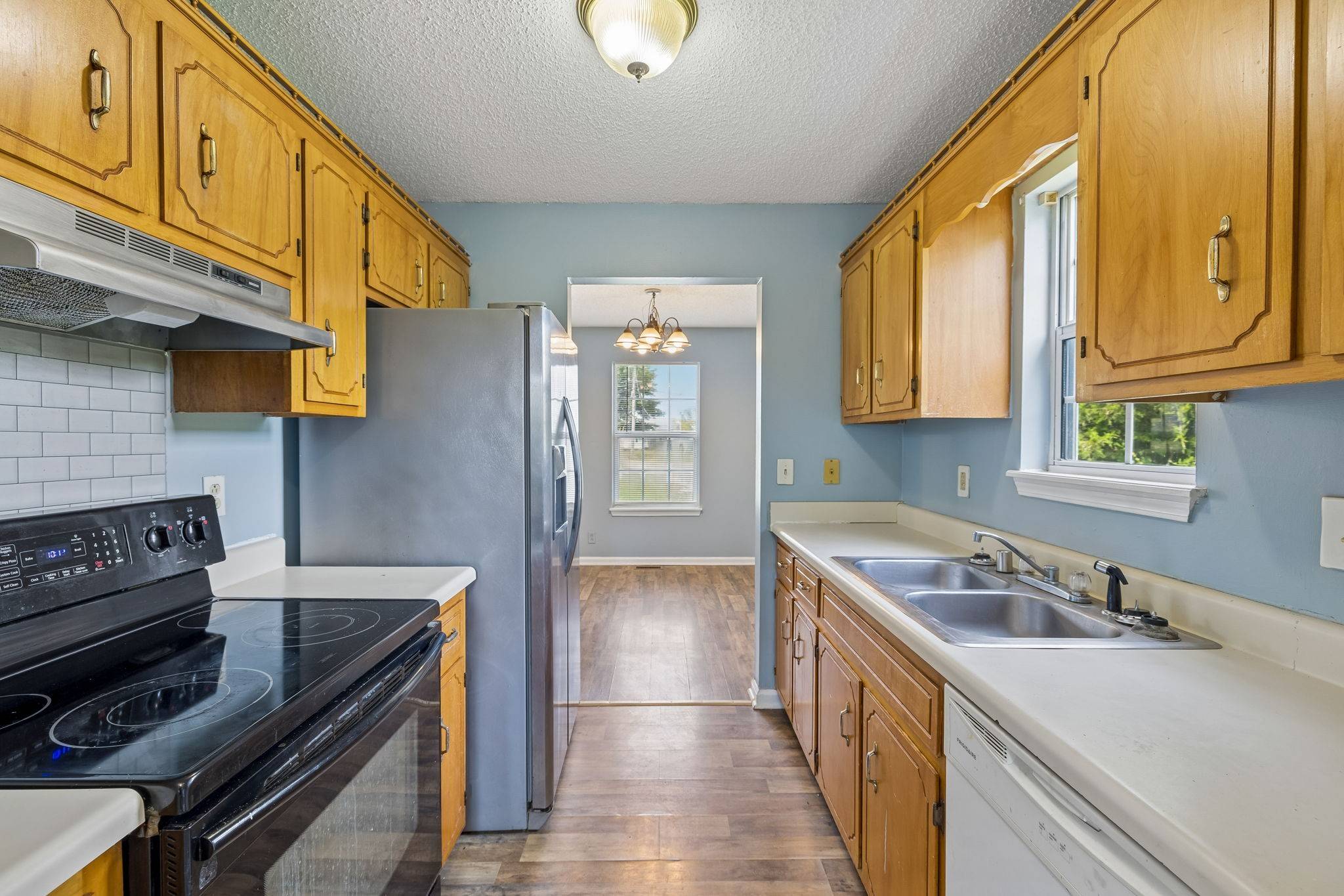 717 Polk Ave, Oak Grove, KY 42262