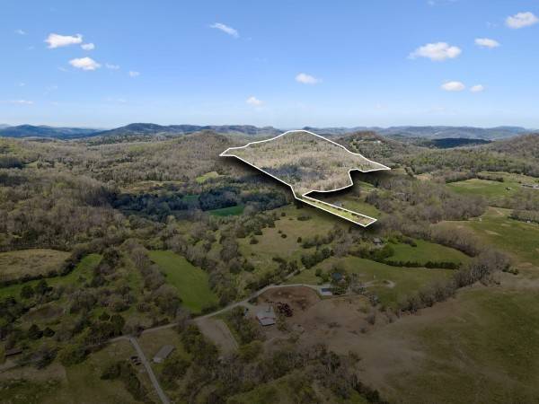 659 Turney Rd, Auburntown, TN 37016