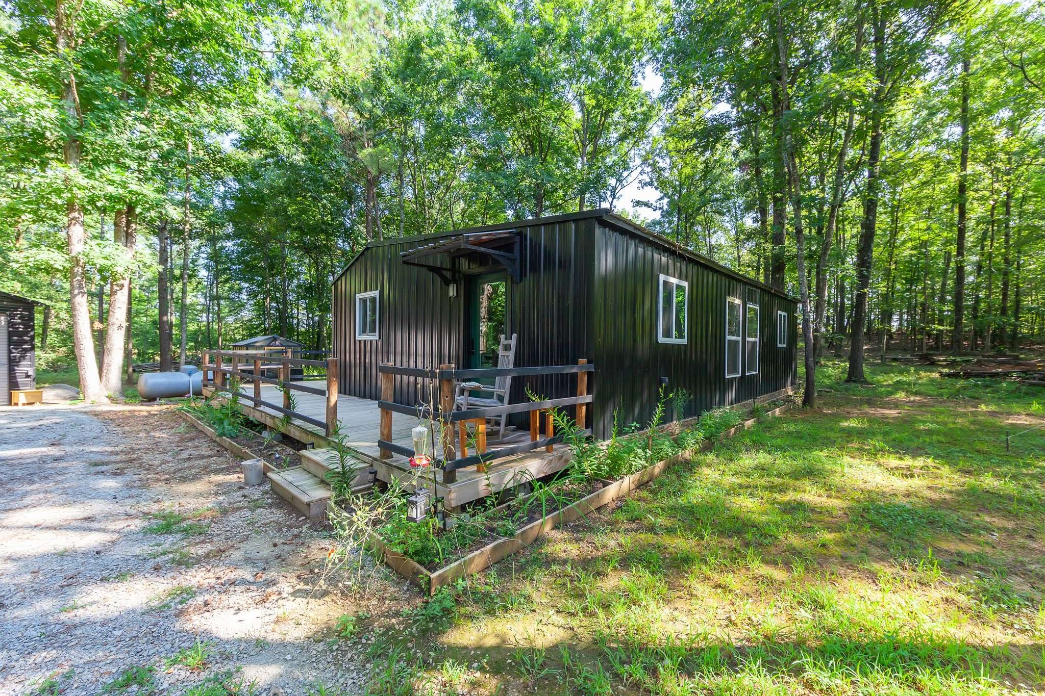 312 Meeks Rd, Adamsville, TN 38310