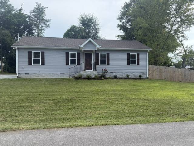 307 W Coffee St, Manchester, TN 37355