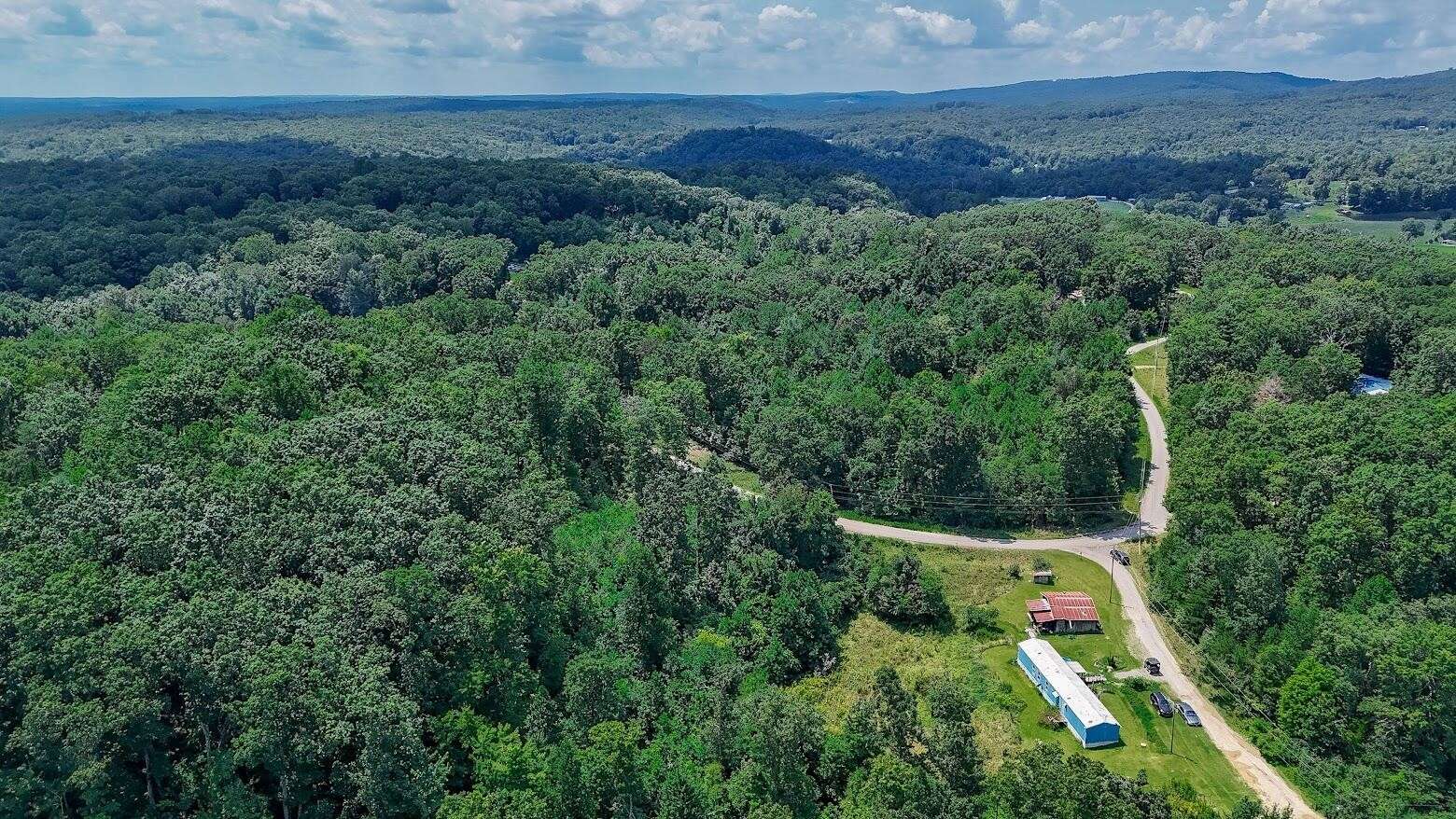 136 Holly Drive, Spring City, TN 37381