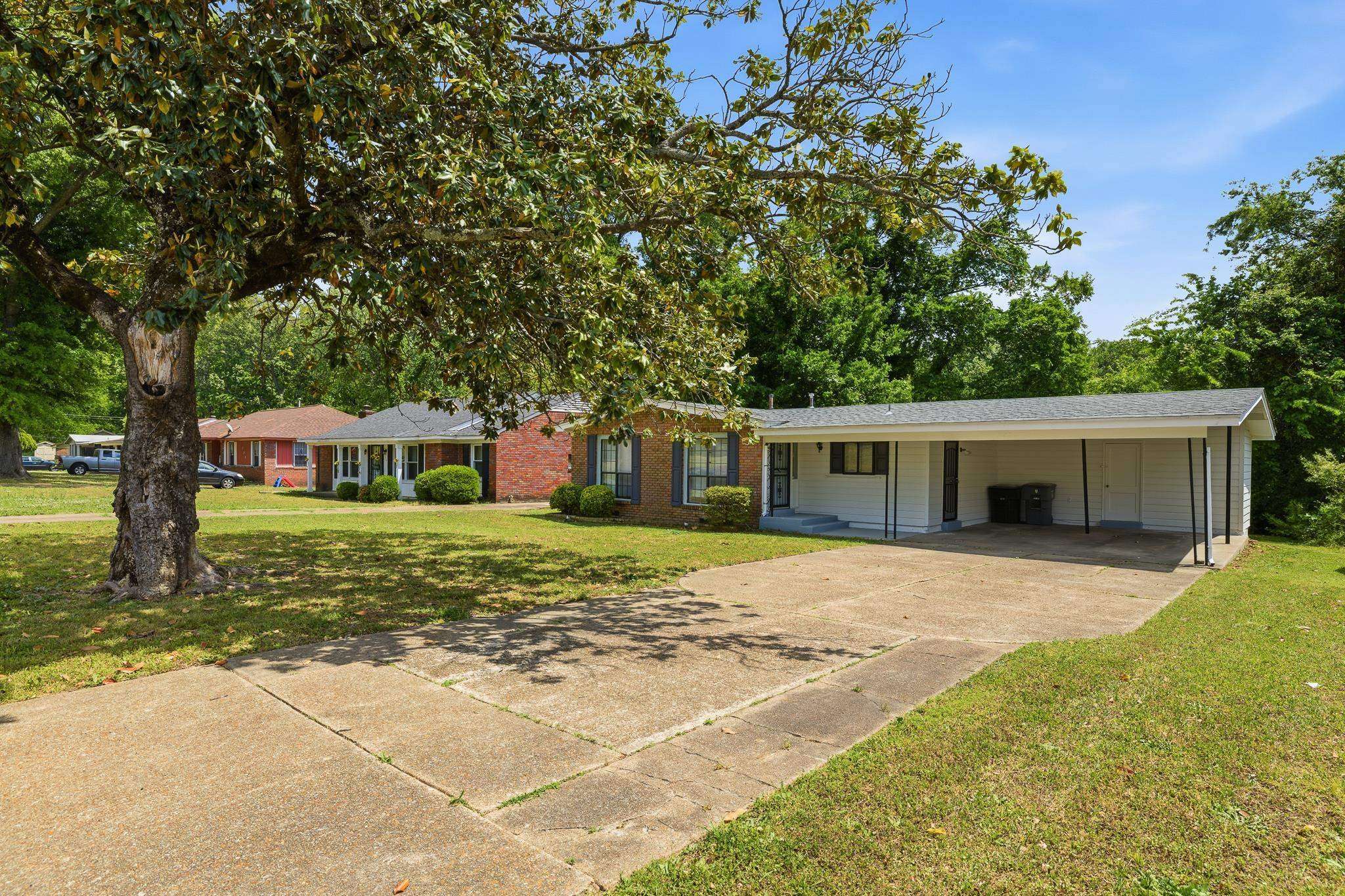 727 CRESCENT RD, Memphis, TN 38116